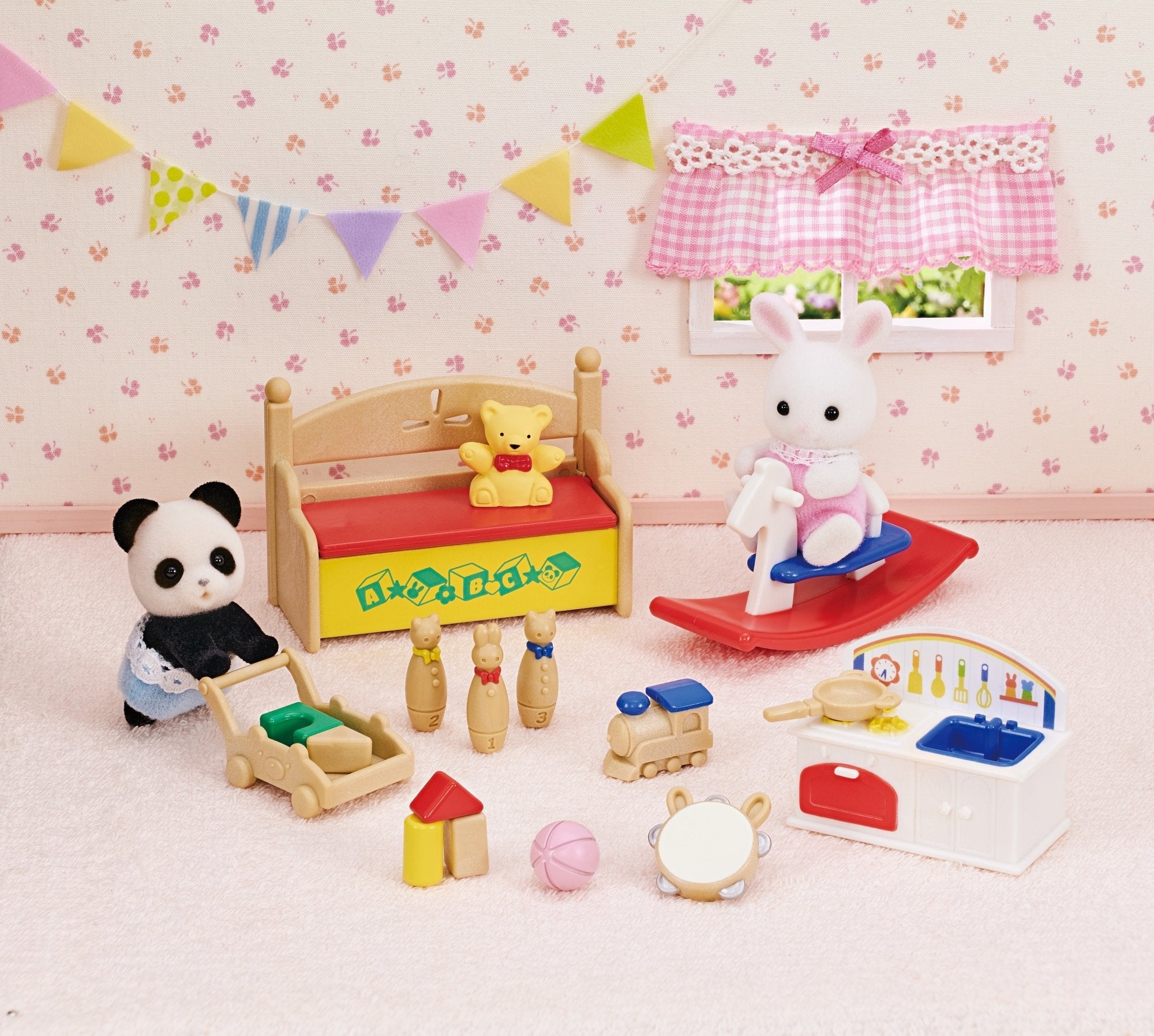 Epoch Sylvanian Families - Baby Kindergarten Juguete Con Figuren 5709