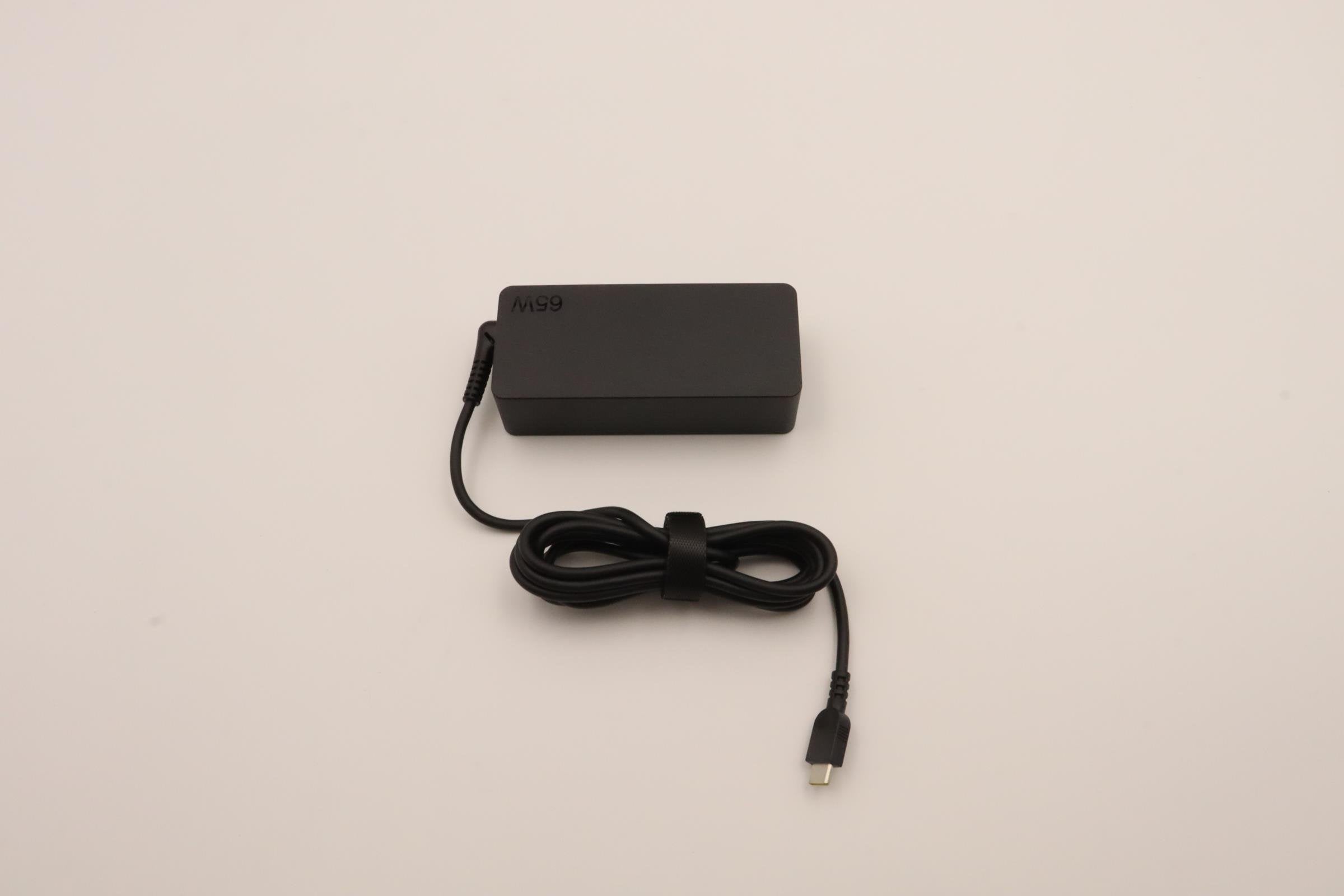 EAN 5704174776123 - Lenovo 5A10W86250 adaptador e inversor de corriente Interior 65 W Negro imagen 2