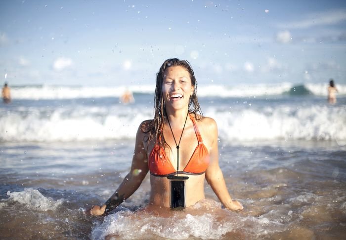 Cellularline Voyager Waterproof Case Universal Schwarz