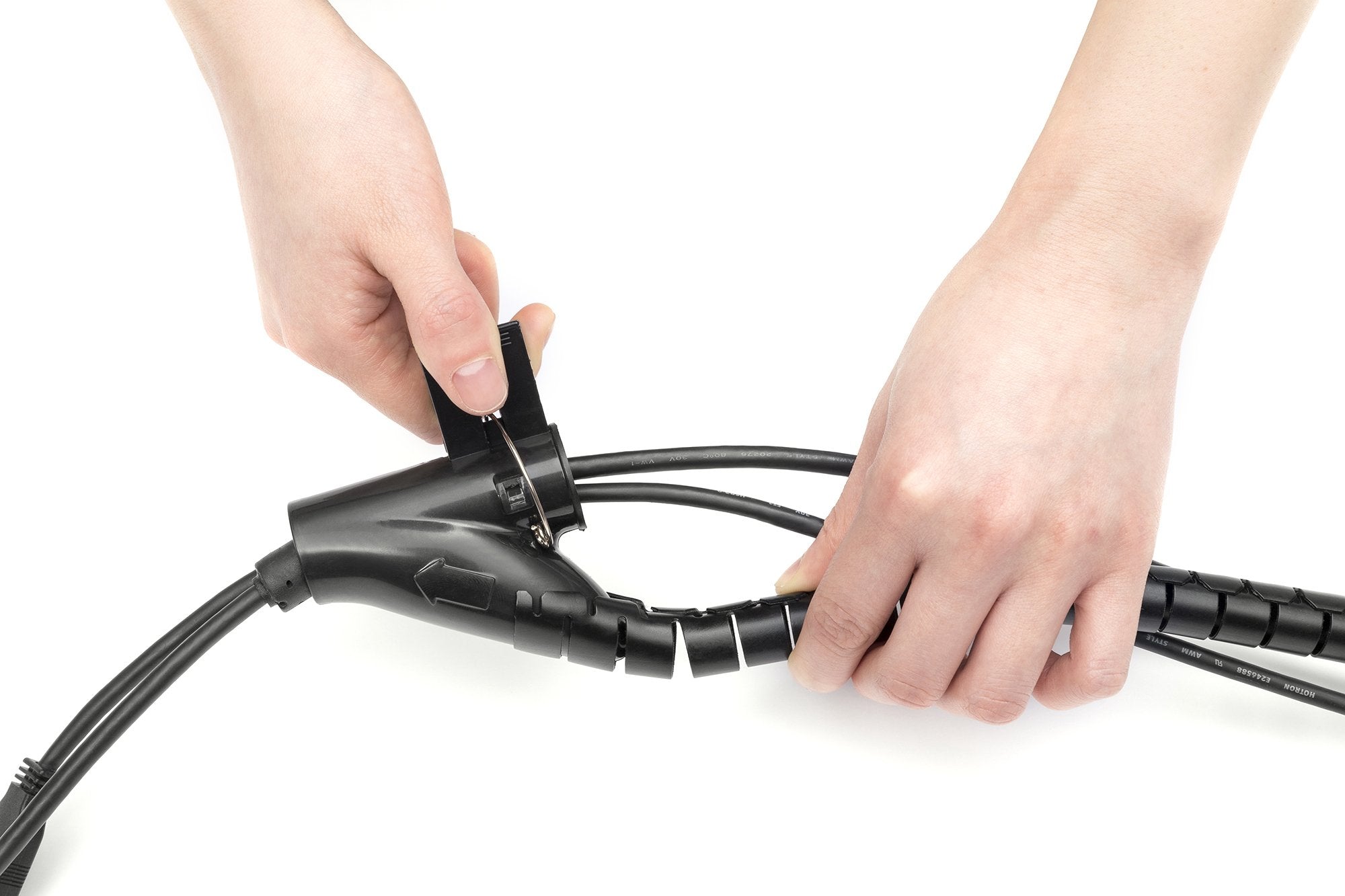 EAN 4016032464136 - Digitus DA-90508 organizador de cables Escritorio/pared Negro 1 pieza(s) imagen 4