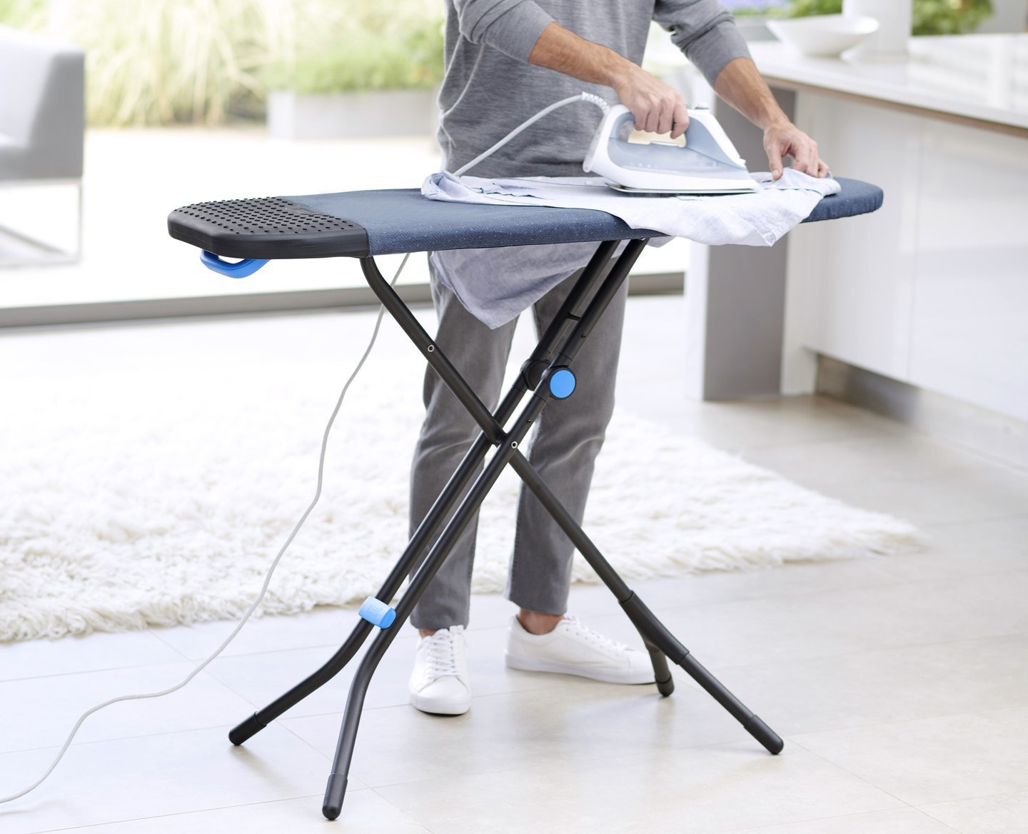 Joseph Joseph Glide Plus 130cm Bügelbrett Inkl. Hochwertigem Be