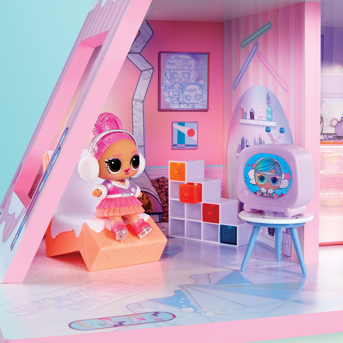 EAN 0035051427735 - L.O.L. Surprise! Winter Snow Chalet imagen 9
