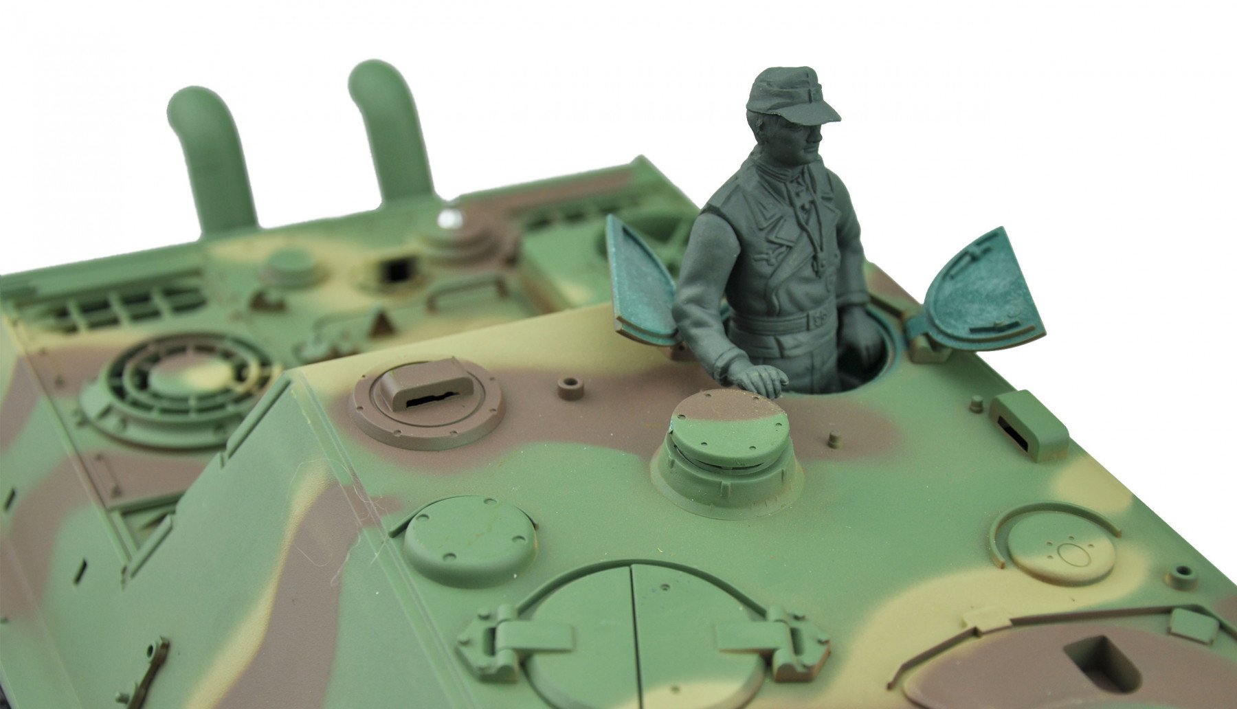 EAN 4260414182723 - Amewi 23068 modelo controlado por radio Tanque Motor eléctrico 1:16 imagen 3