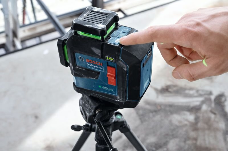 Bosch Professional Láser De Línea Gll 80-33 G Professional Azul Negro, Batería De Iones De Litio 3,0 Ah, Líneas Láser Verdes, Soporte Universal Lb 10, Abrazadera De Techo Dk 20 601065501