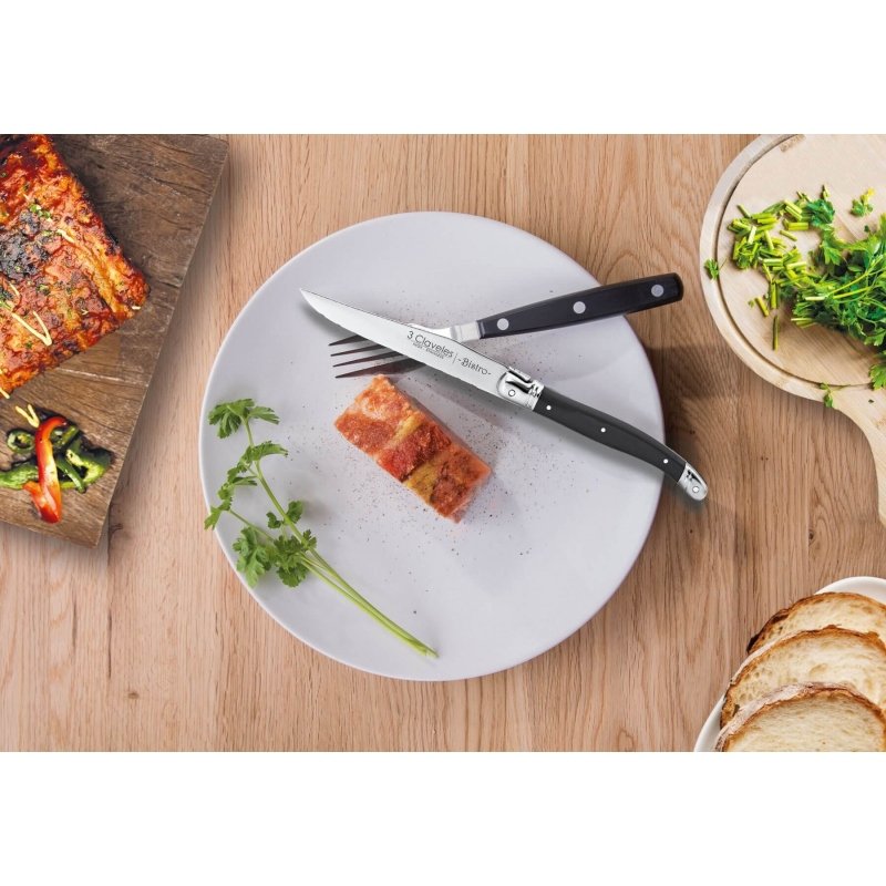 3 Claveles - Set De 4 Cuchillos Chuleteros 11.5 Cm. Gama Bistro. Ref. 01481