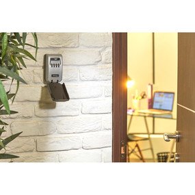 EAN 3520190943231 - MASTER LOCK 5425EURD caja fuerte Caja fuerte de pared Gris imagen 5