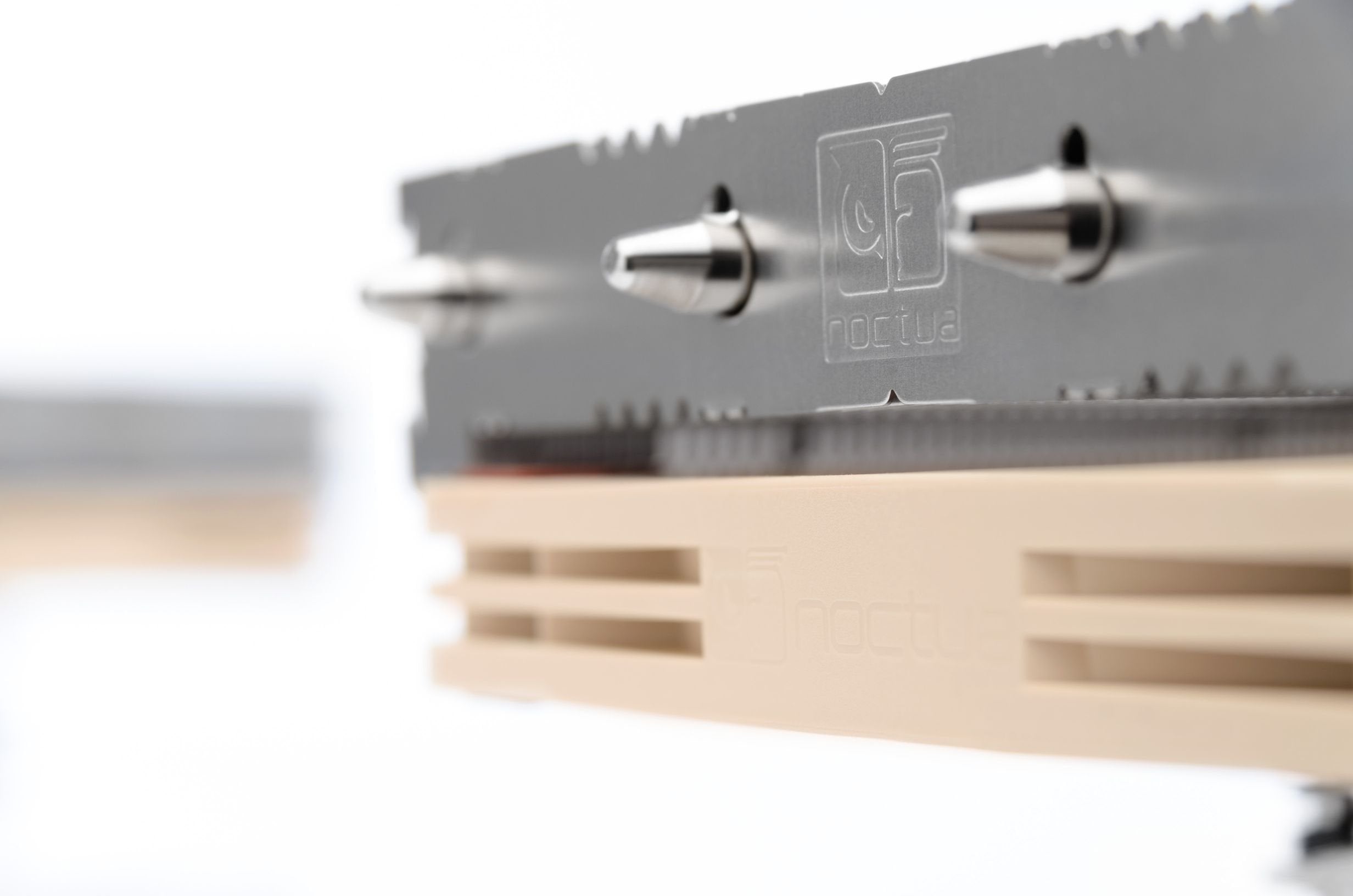 Refrigerador Cpu Noctua Nh-L12s Multisocket Intel/Amd