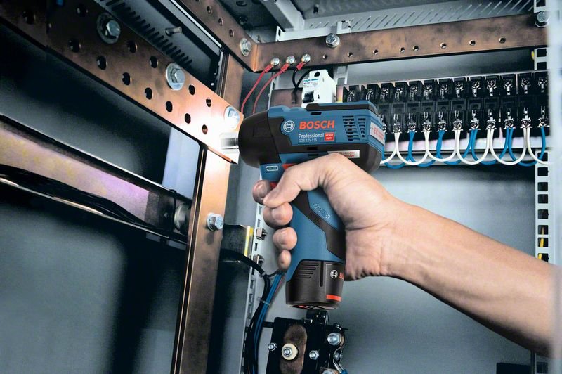 Atornillador Bosch Professional  De Impacto A Batería Gds 12v-115 Professional, 12 Voltios Azul/Negro, 2 Baterías De Iones De Litio De 3,0 Ah, En L-Boxx 3165140910705