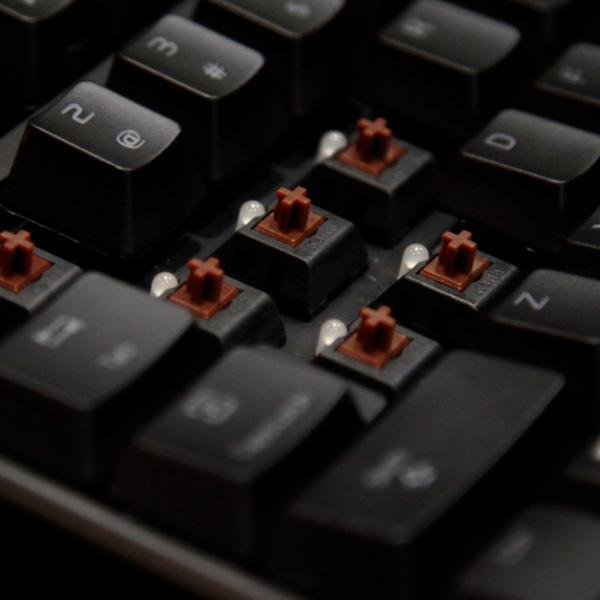 EAN 4717964395696 - Tt eSPORTS POSEIDON Z teclado Juego USB QWERTZ Negro imagen 4