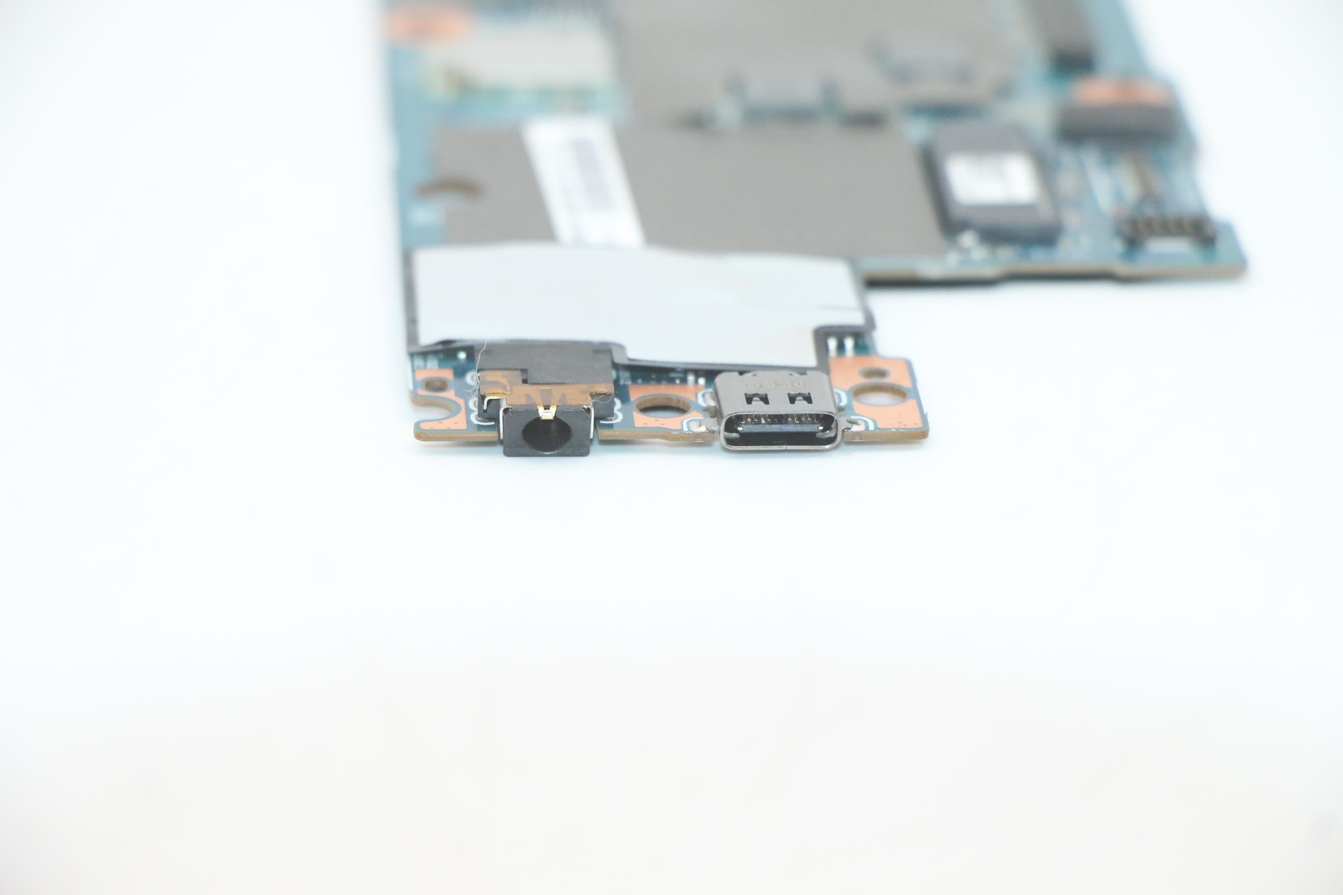 Hera 1.0 Intel Fru Bdplanar  Fru Lbl Intel Core I5-1140g7
