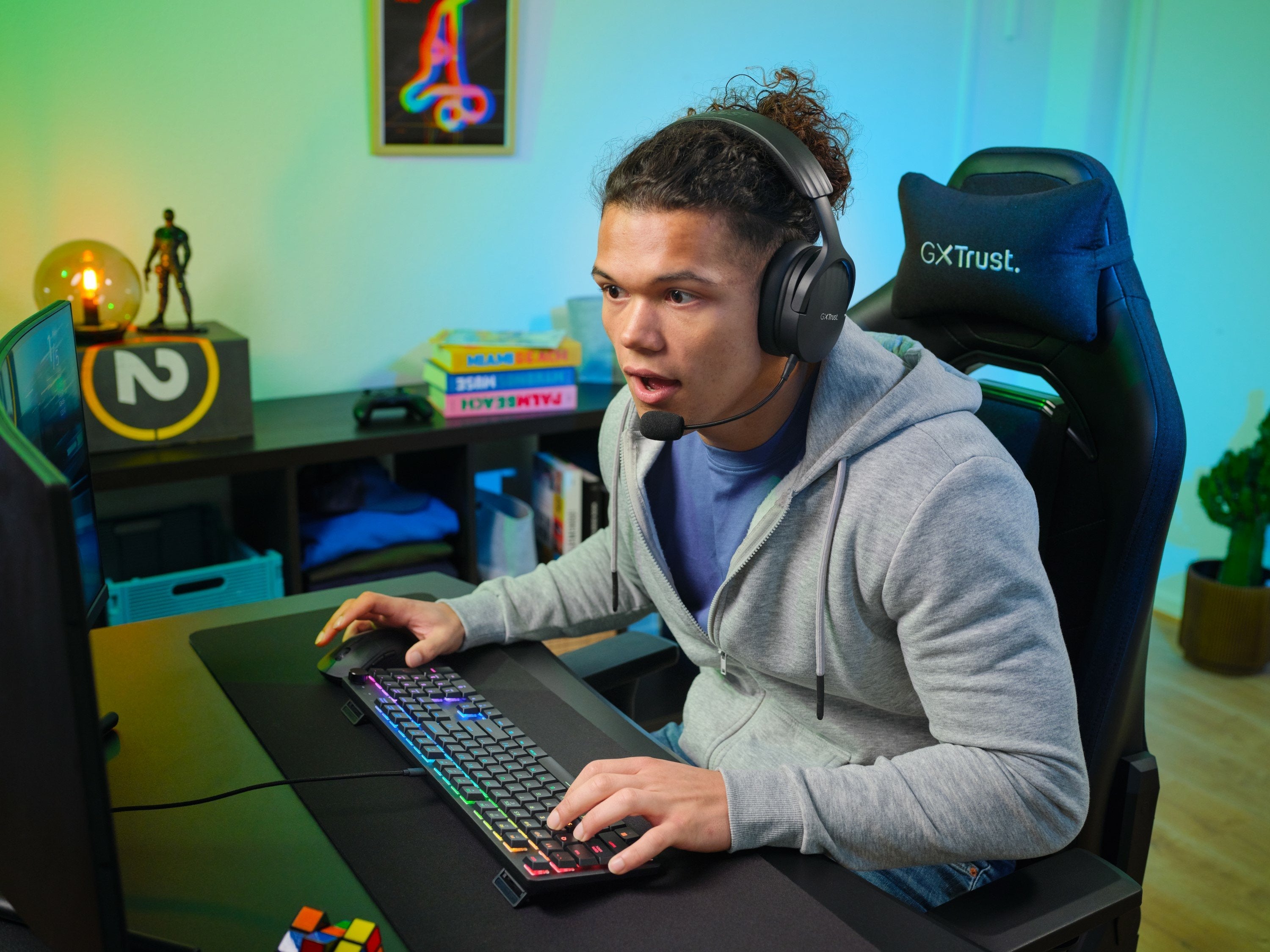 Trust Gxt 866 Torix Teclado Juego Usb Qwerty Internacional De Ee.Uu. Negro