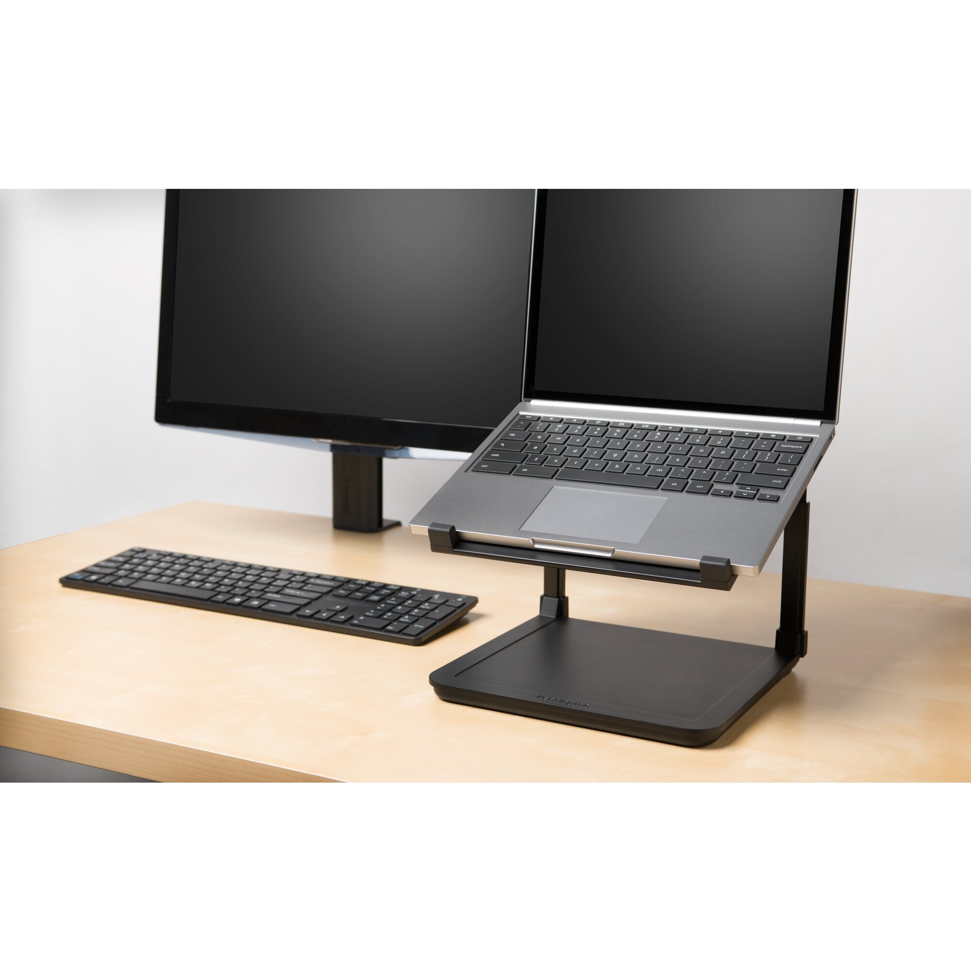 EAN 0085896527831 - Kensington SmartFit Soporte para ordenador portátil Negro 39,6 cm (15.6") imagen 2