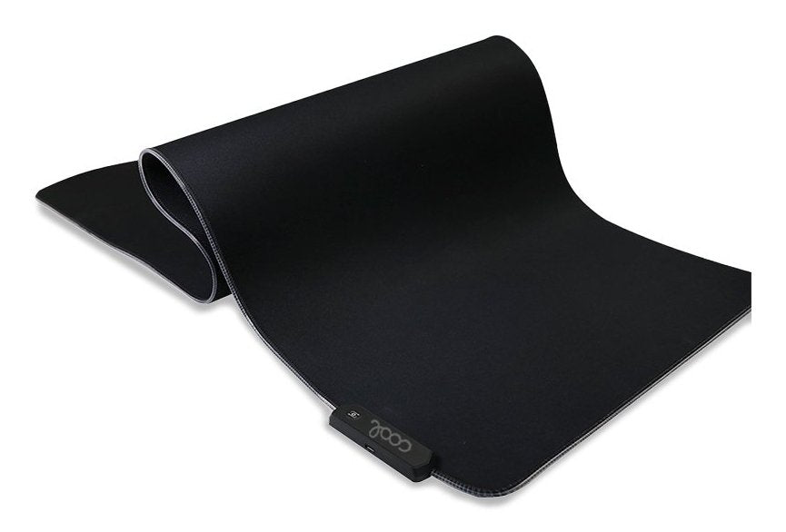 Alfombrilla Ratón Gaming Cool Pad Escritorio 90 X 40 Cm

Las Alfombrillas De Escritorio Marca Cool Tienen Una Base De Goma Que Evita Que Se Mueva Durante El Uso Además Proporciona Confort En Tu Mano Y Muñeca.
La Super