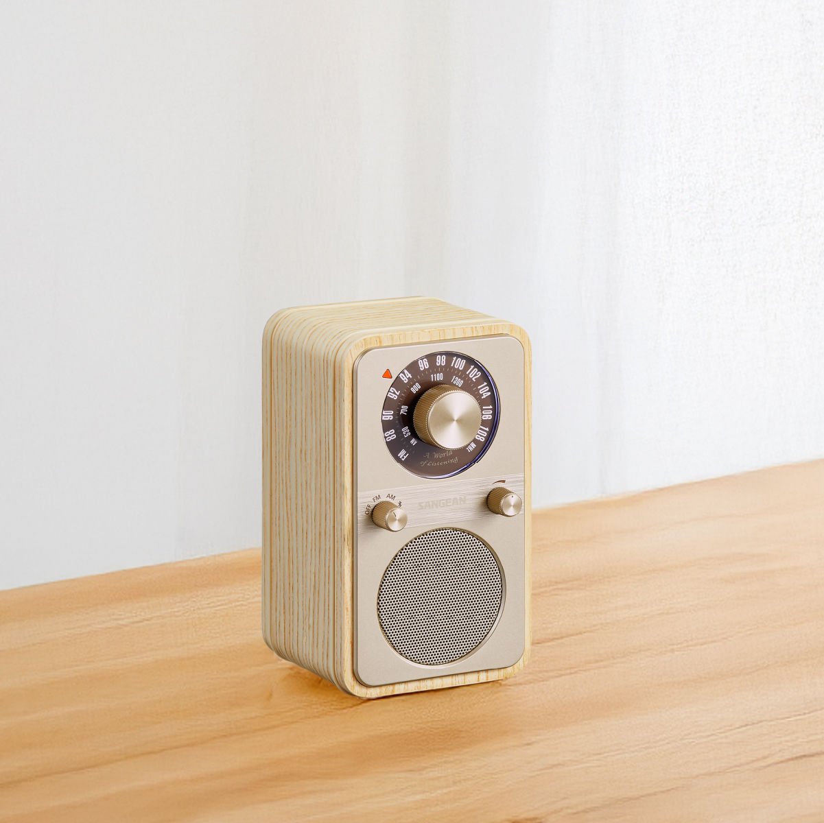 Sangean Wr-9 Fresno Blanco Radio Analógica De Madera Con Am Fm Bluetooth