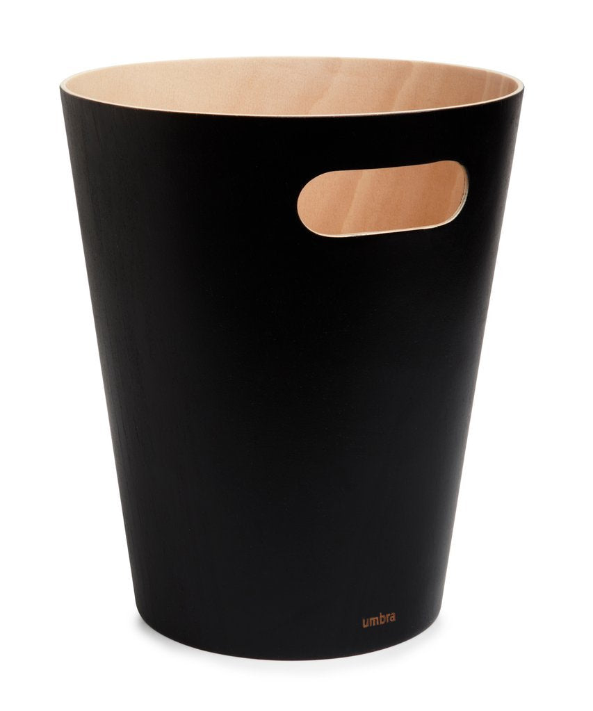 Umbra Woodrow, Abfalleimer Negro