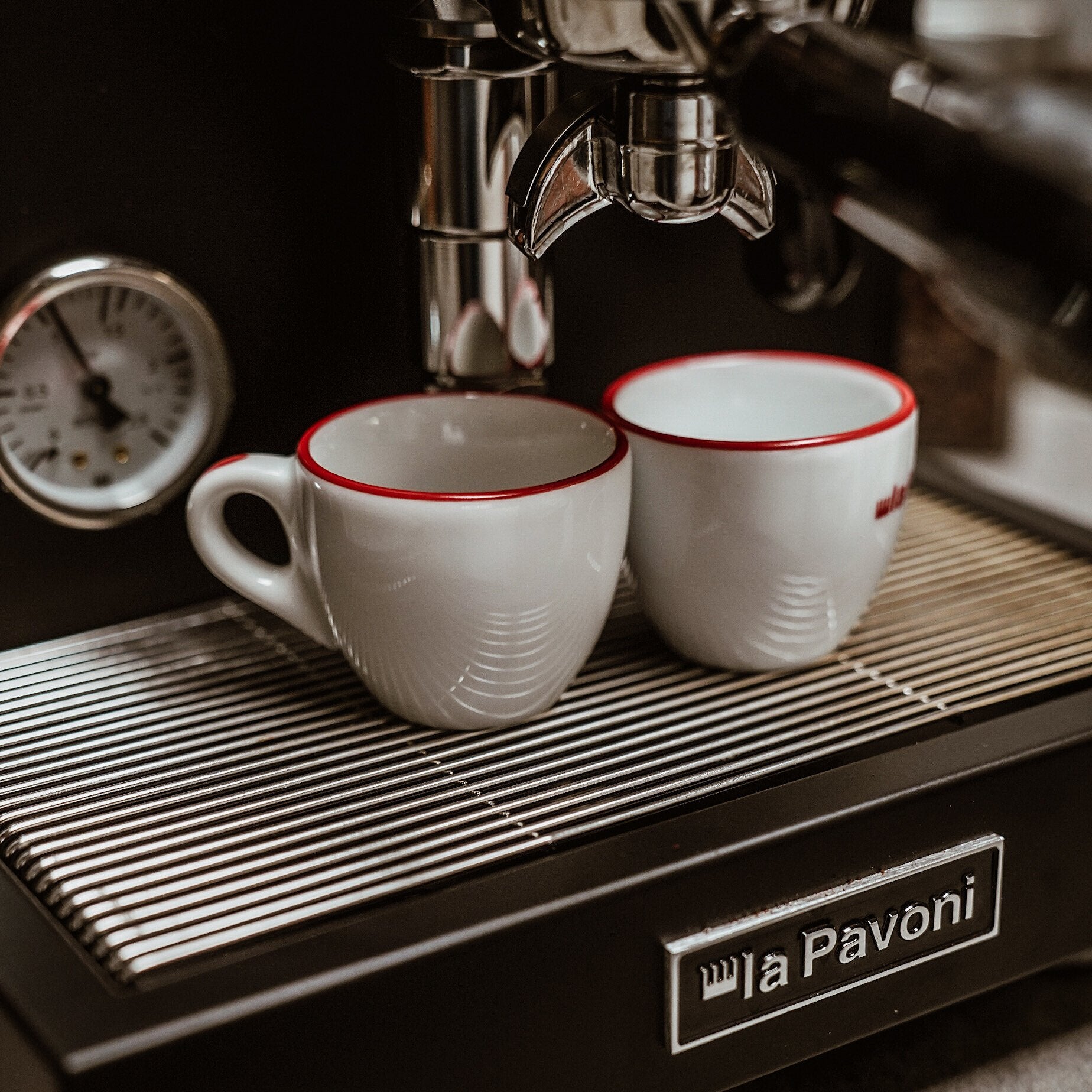 La Pavoni New Cellini Classic Nera