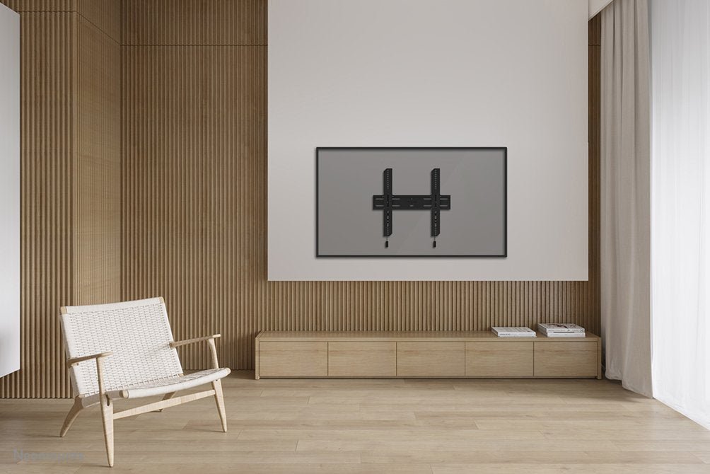 Soporte De Pared, Inclinable, Para Pantallas De 32-65" 60kg Wl35s-850bl14 Neomounts