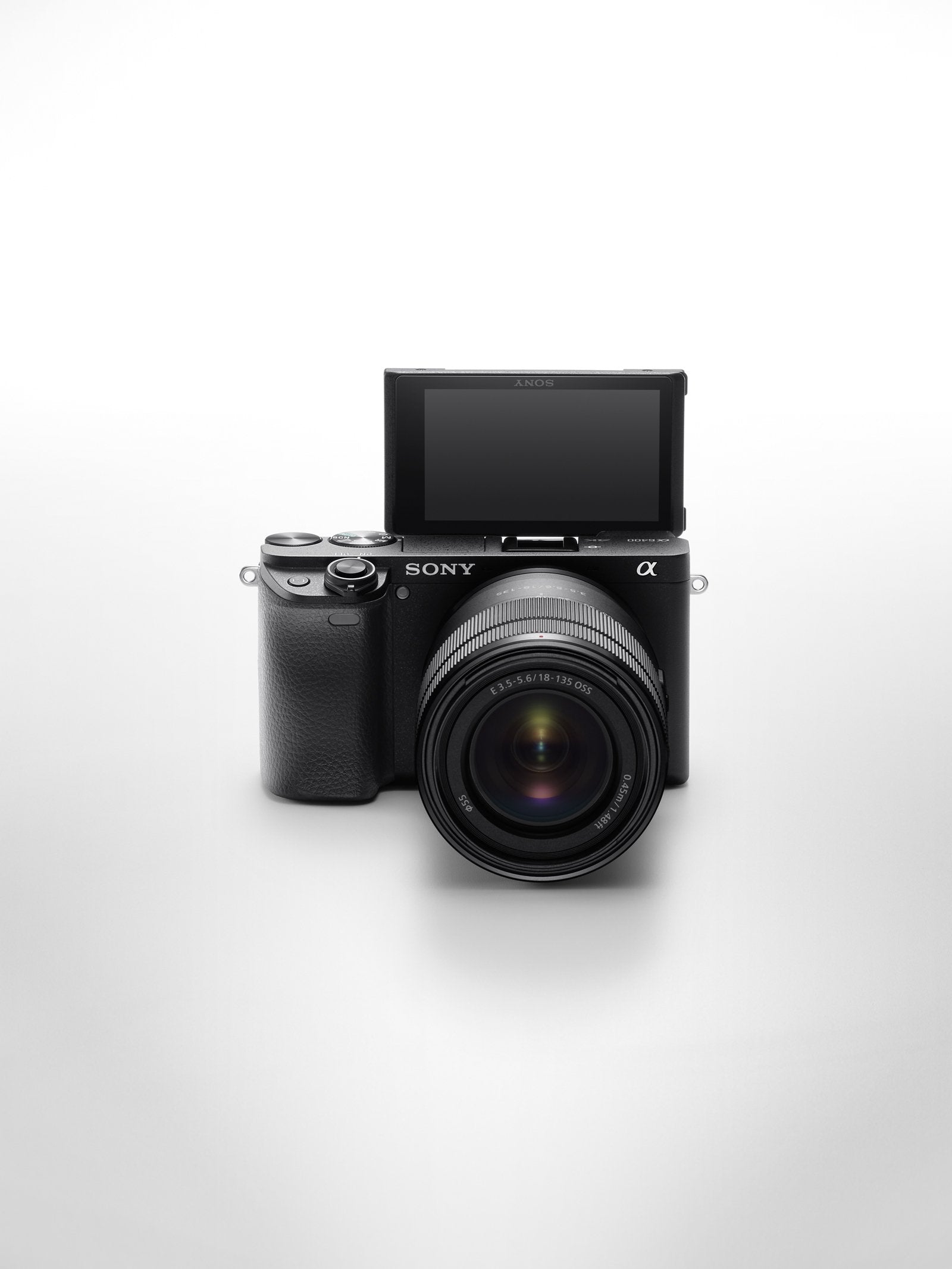 Sony Ilce-6400l CãMara Con Montura Tipo E Y Sensor Aps-C Cuerpo + Lente Zoom Potente De 16-50mm