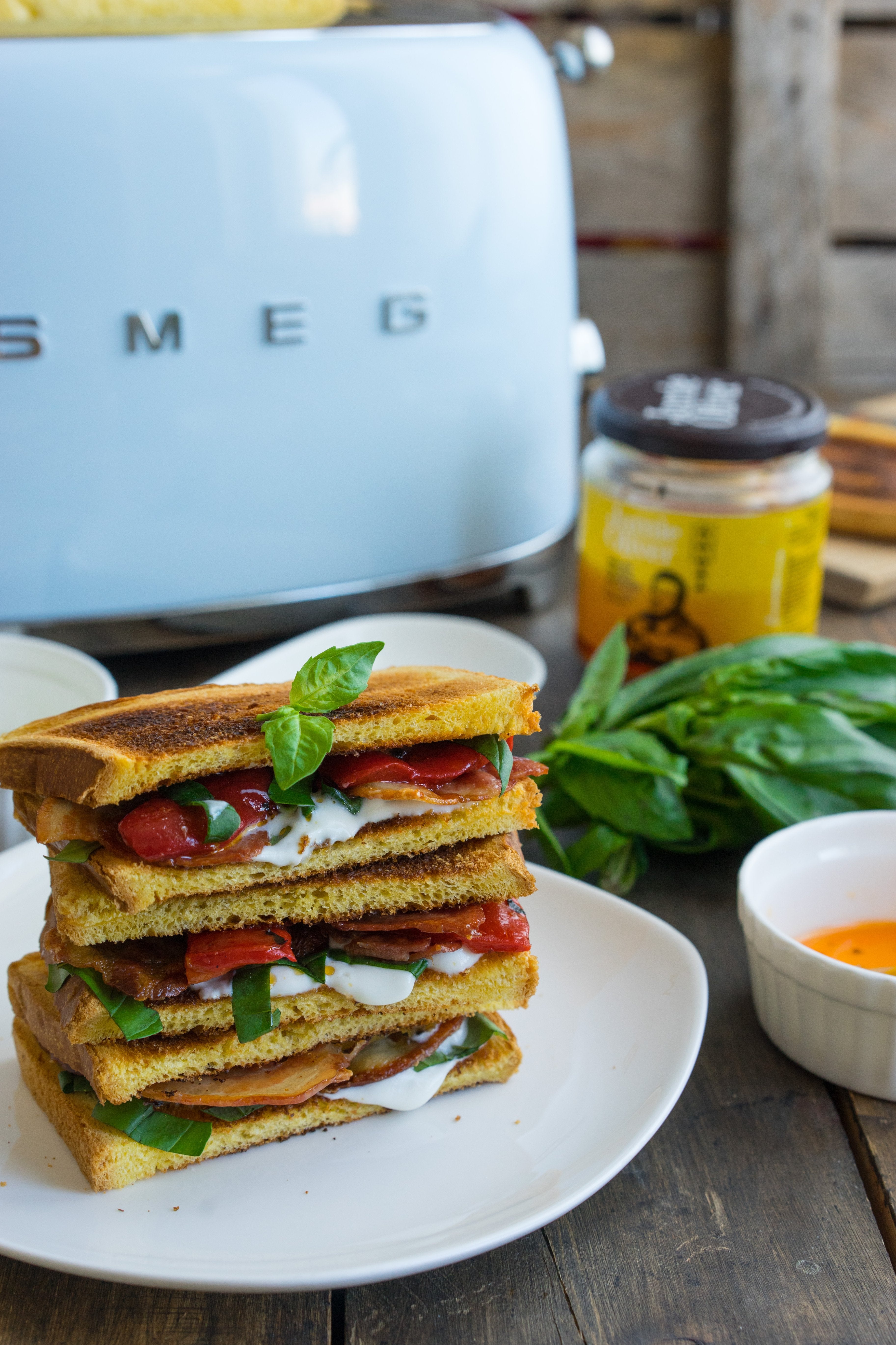 EAN 8017709189099 - Smeg TSF01PBEU tostadora 6 2 rebanada(s) 950 W Azul imagen 46