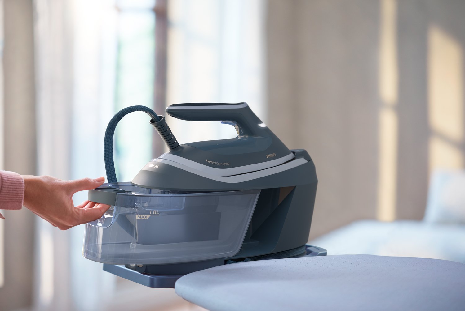 EAN 8720389004865 - Philips 6000 series PSG6042/20 estación plancha al vapor 2400 W 1,8 L SteamGlide Advanced Azul imagen 7