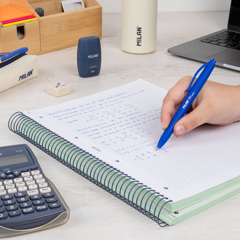 Milan 430 Since 1918 Cuaderno A4 Con Espiral - Cuadricula 5x5mm - 120 Hojas De 95g - Tapa Dura - Azul