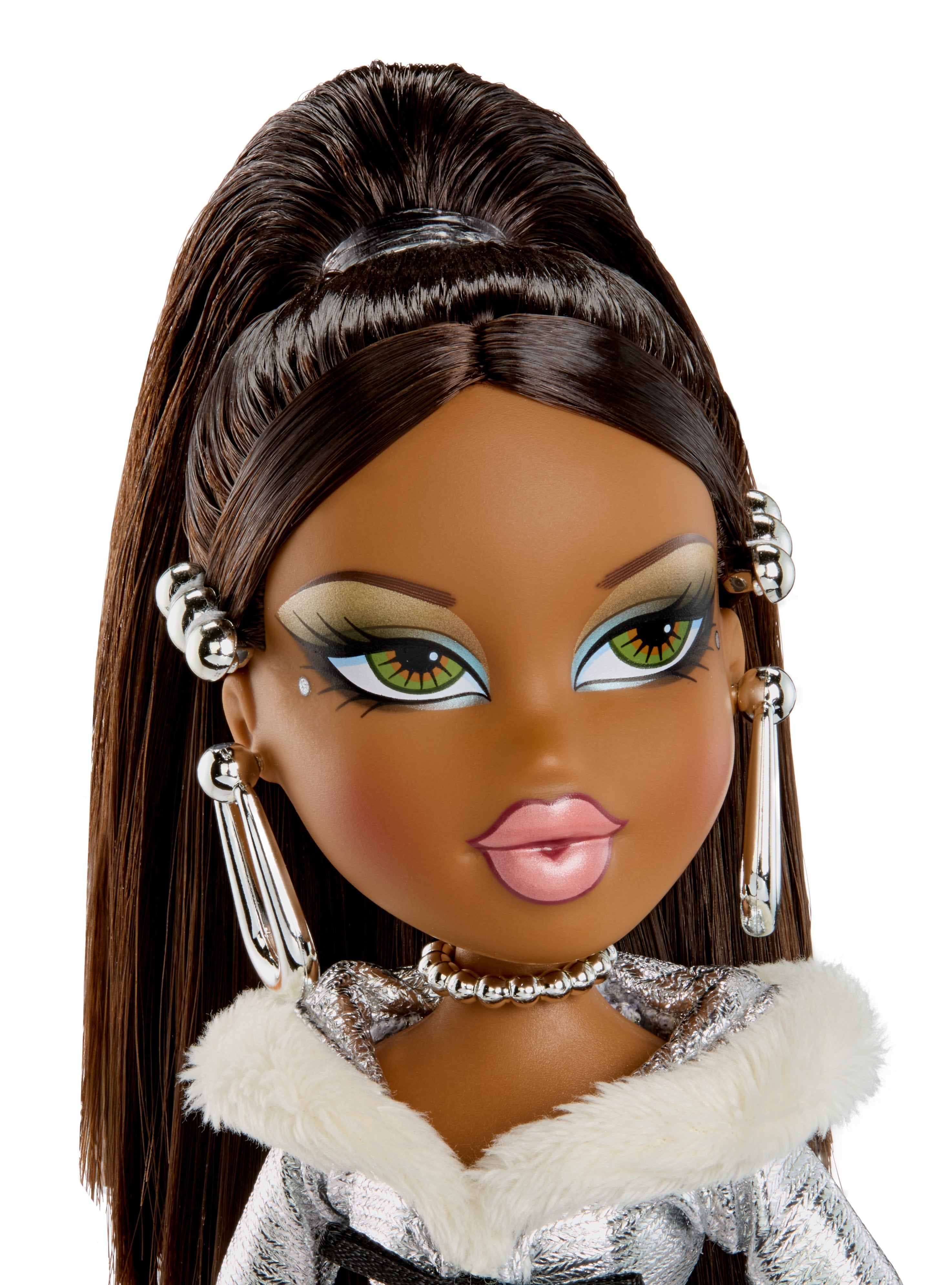 Muñeca Sasha + Charmz Stylin Bratz