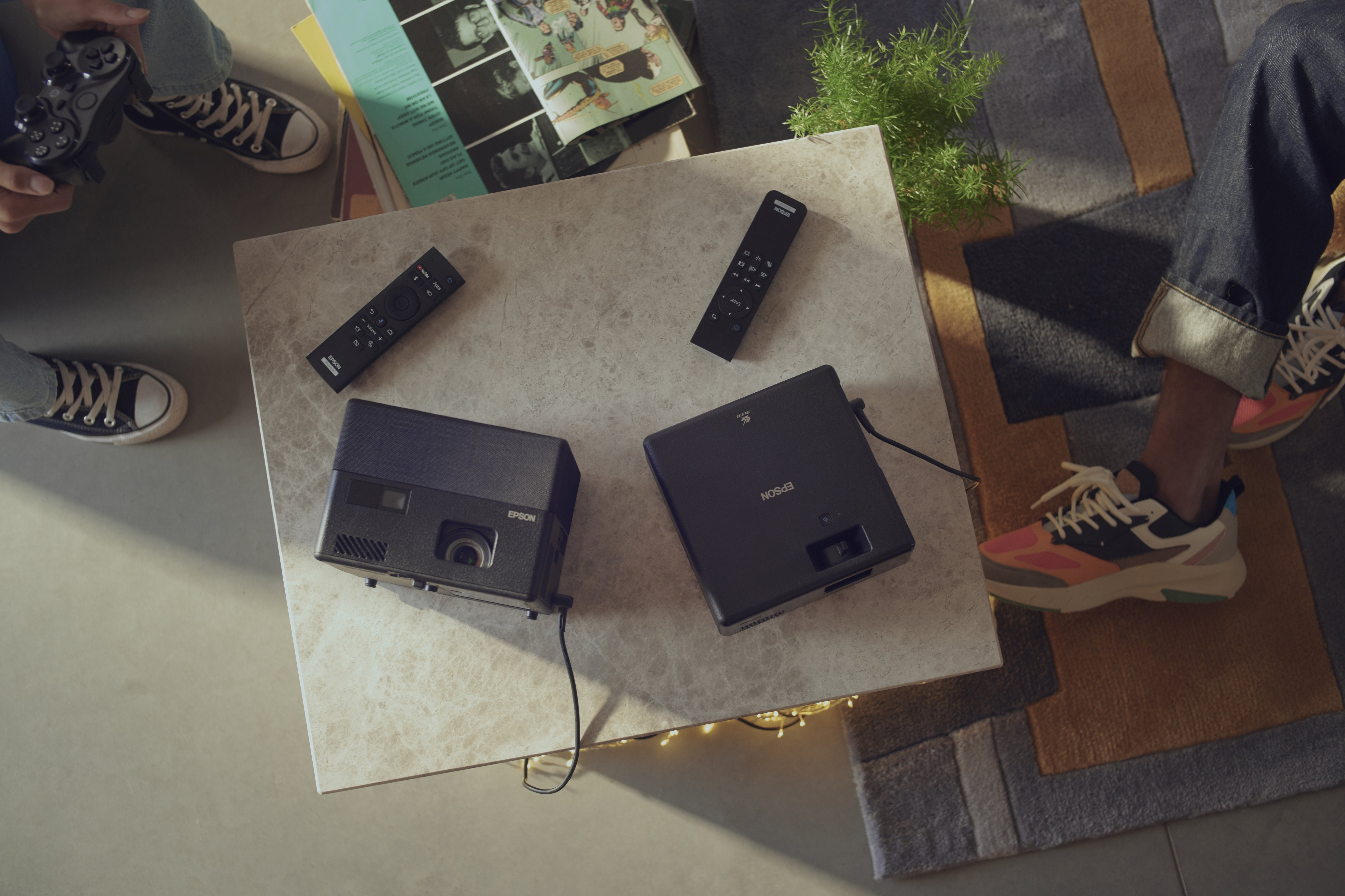 Proyector Epson Multimedia Ef-11  Láser 3lcd Compacto