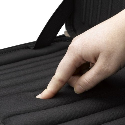 Case Logic Qns-113 Black Funda Para Portátil 33,8 Cm (13.3") Funda Negro