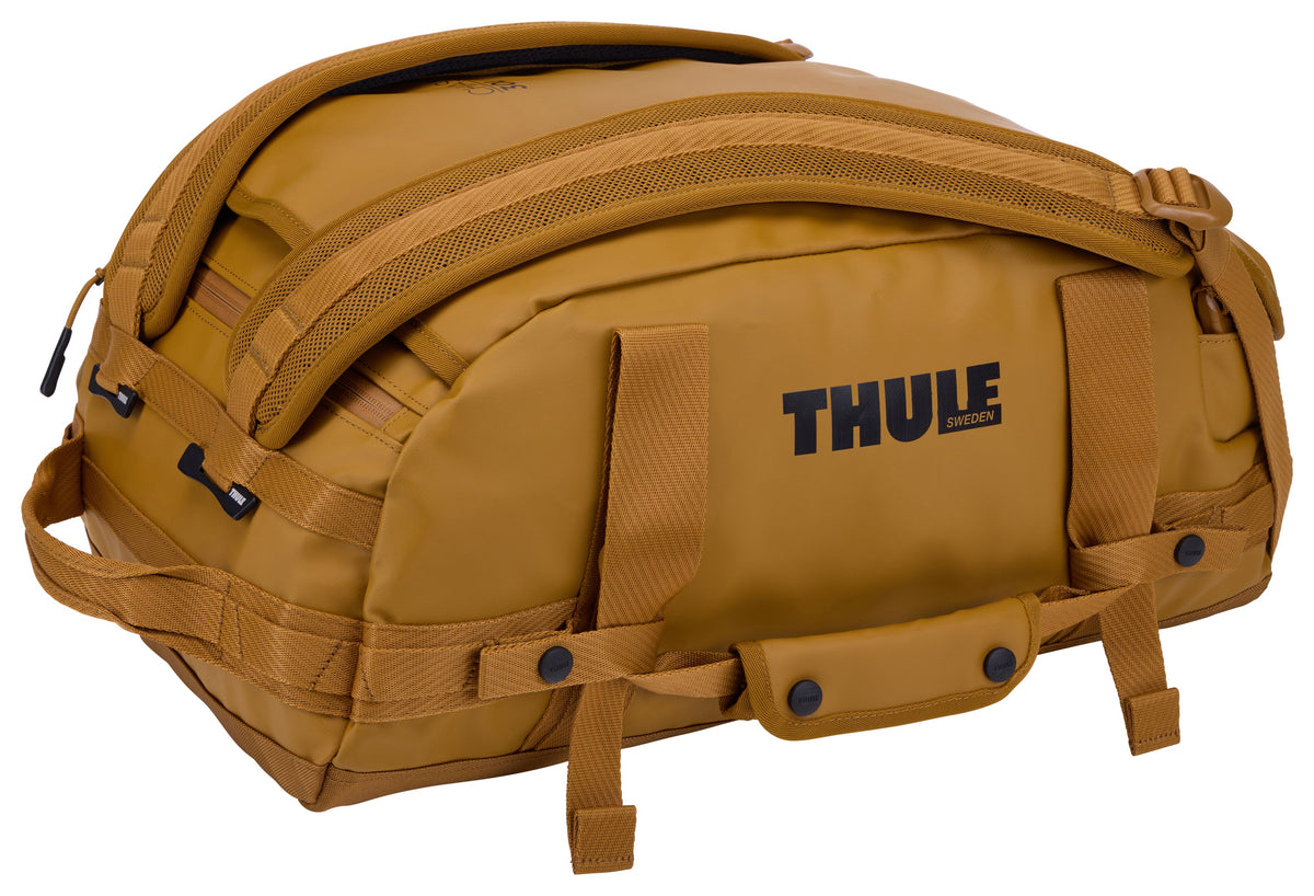 EAN 0085854257503 - Thule Chasm TDSD301 Golden Brown bolso de lona 30 L Poliéster Marrón, Oro imagen 2