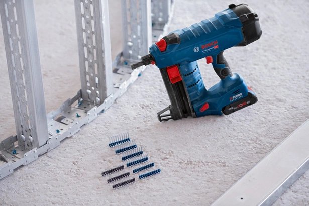 EAN 4059952647821 - Bosch GNB 18V-38 Professional Pistola de clavos Batería imagen 4
