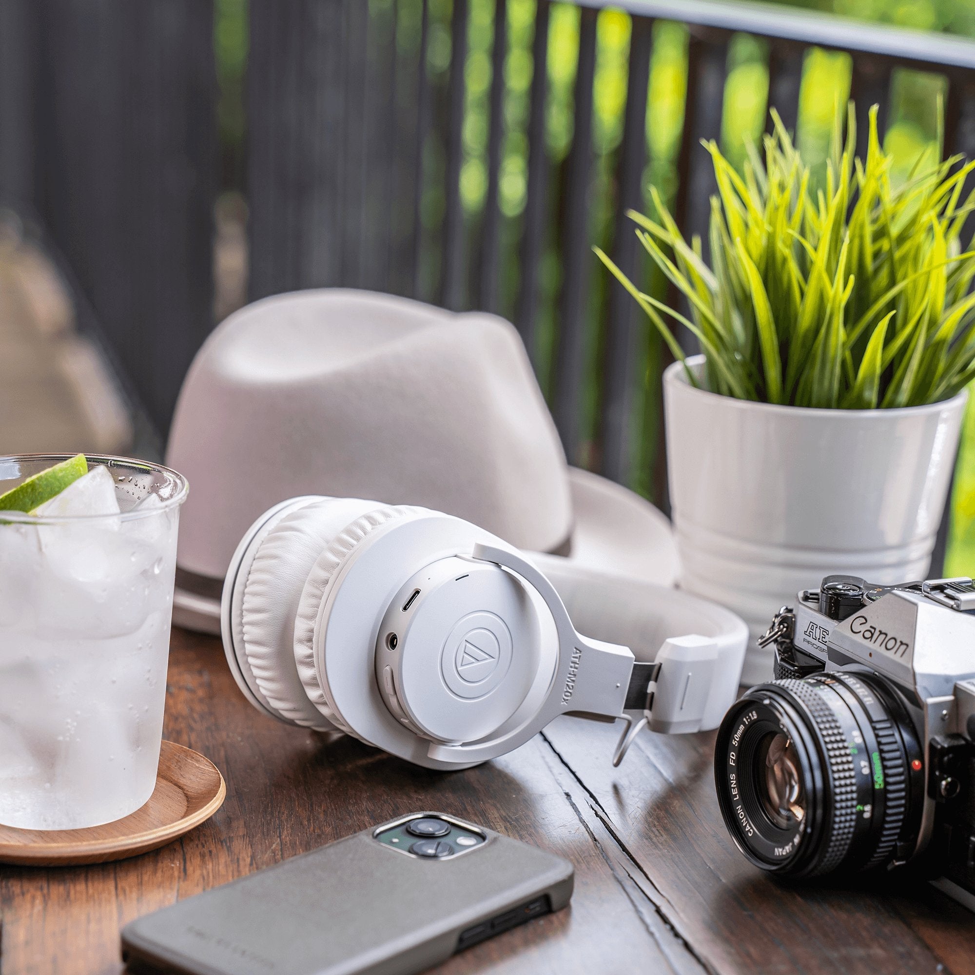 Auriculares Audio Technica Ath-M20xbtwh  Blanco