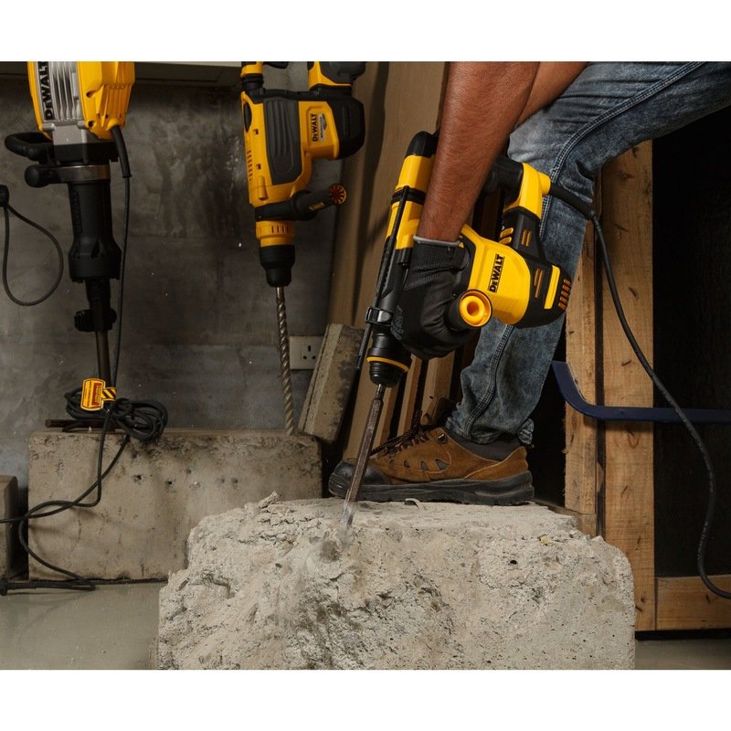 EAN 5035048648650 - DeWALT D25333K-QS rotary hammers 950 W SDS Plus imagen 13