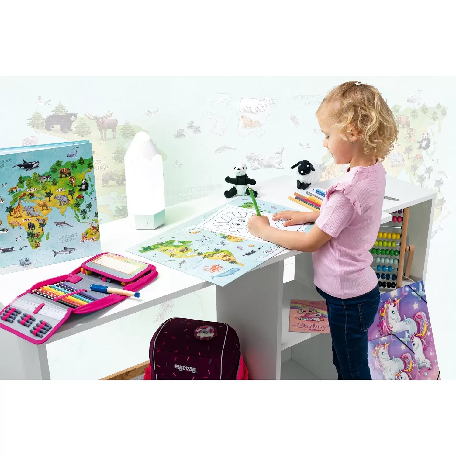 EAN 4008705935746 - HERMA World map protector de escritorio Cartón Multicolor imagen 3