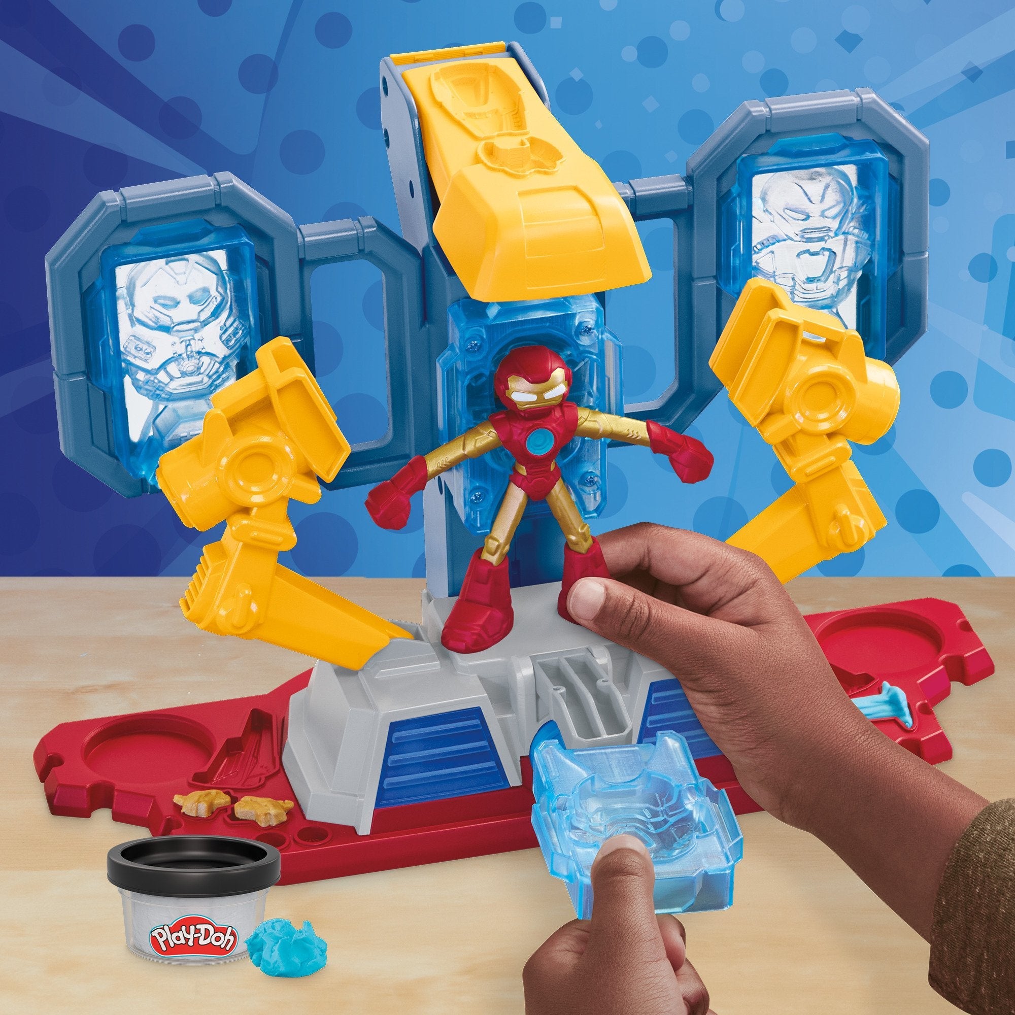 Hasbro G00355l0, Modelado