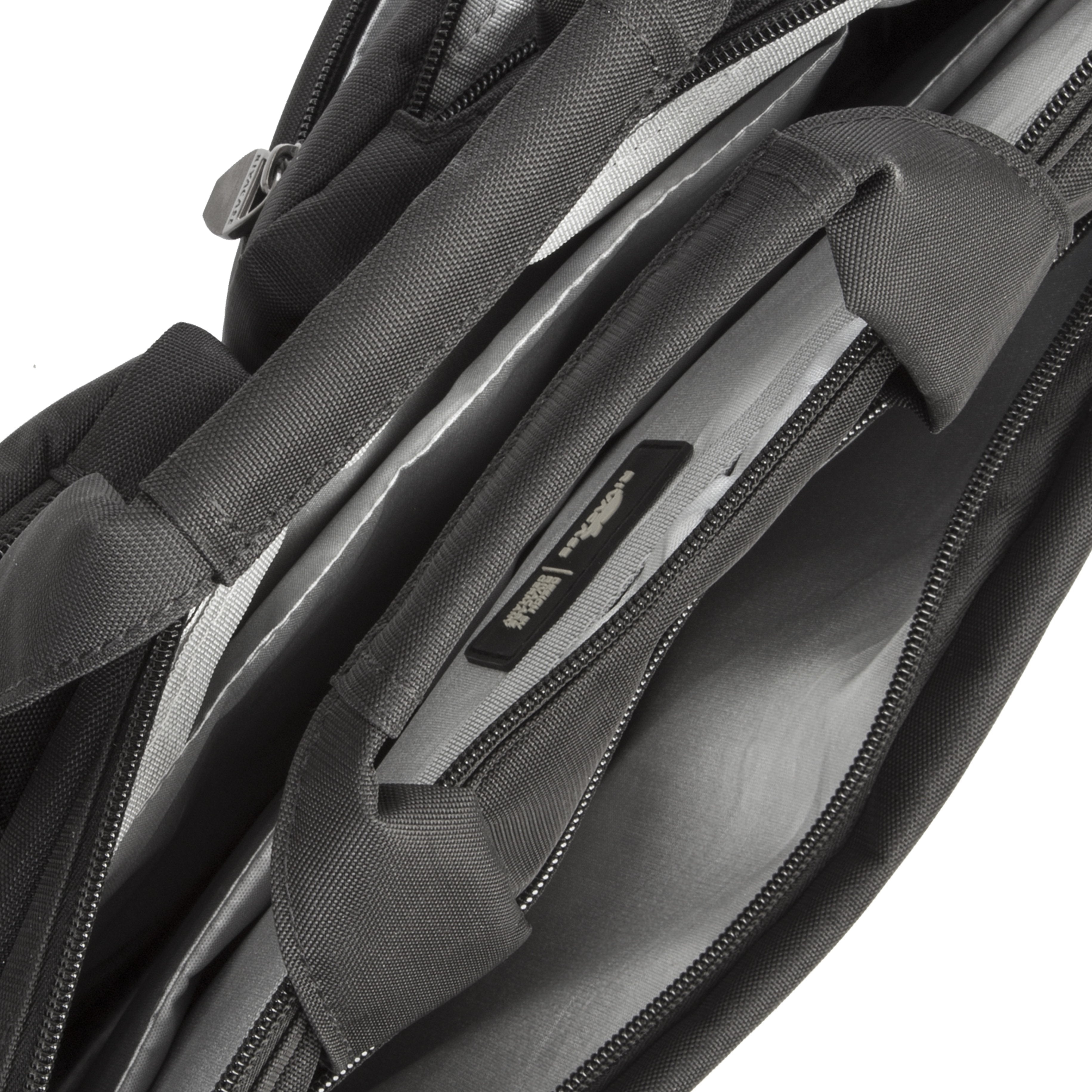 Rivacase 8530 Maletines Para Portátil 40,6 Cm (16") Maletín Negro