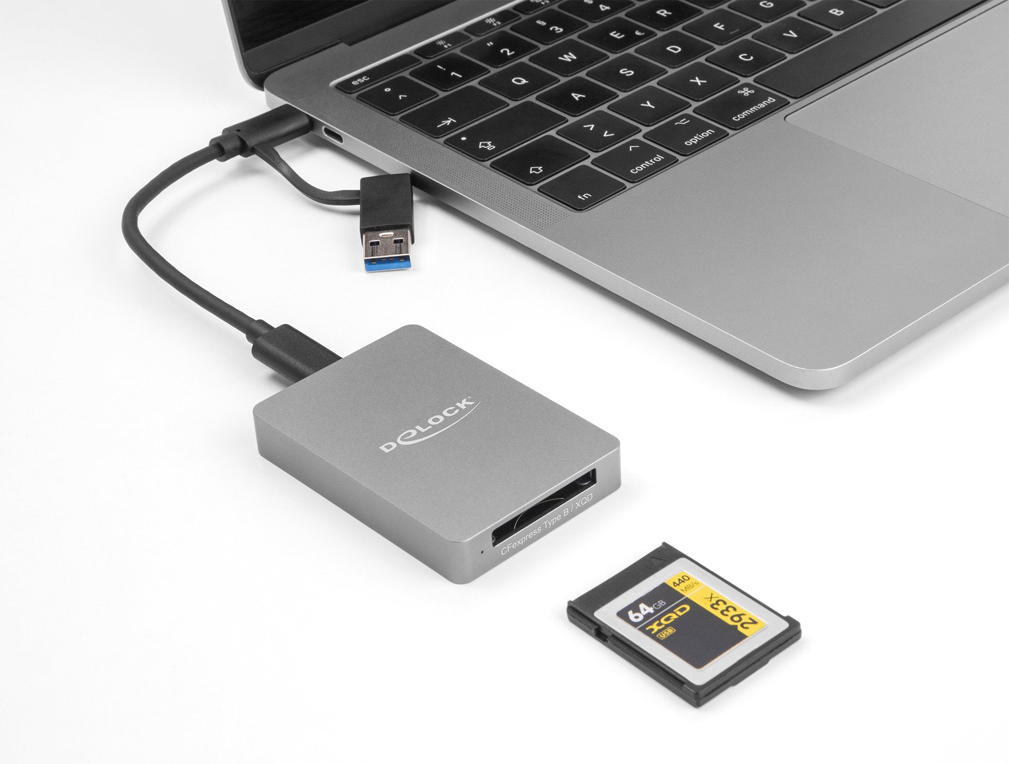 Delock 91008 Lector De Tarjetas Usb Type-C En Carcasa De Aluminio Para Tarjetas De Memoria Cfexpress O Xqd