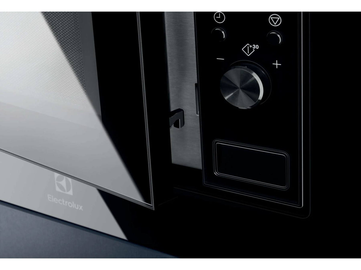 EAN 7332543707126 - Electrolux LMS2203EMK Negro Solo microondas Integrado 700 W imagen 3