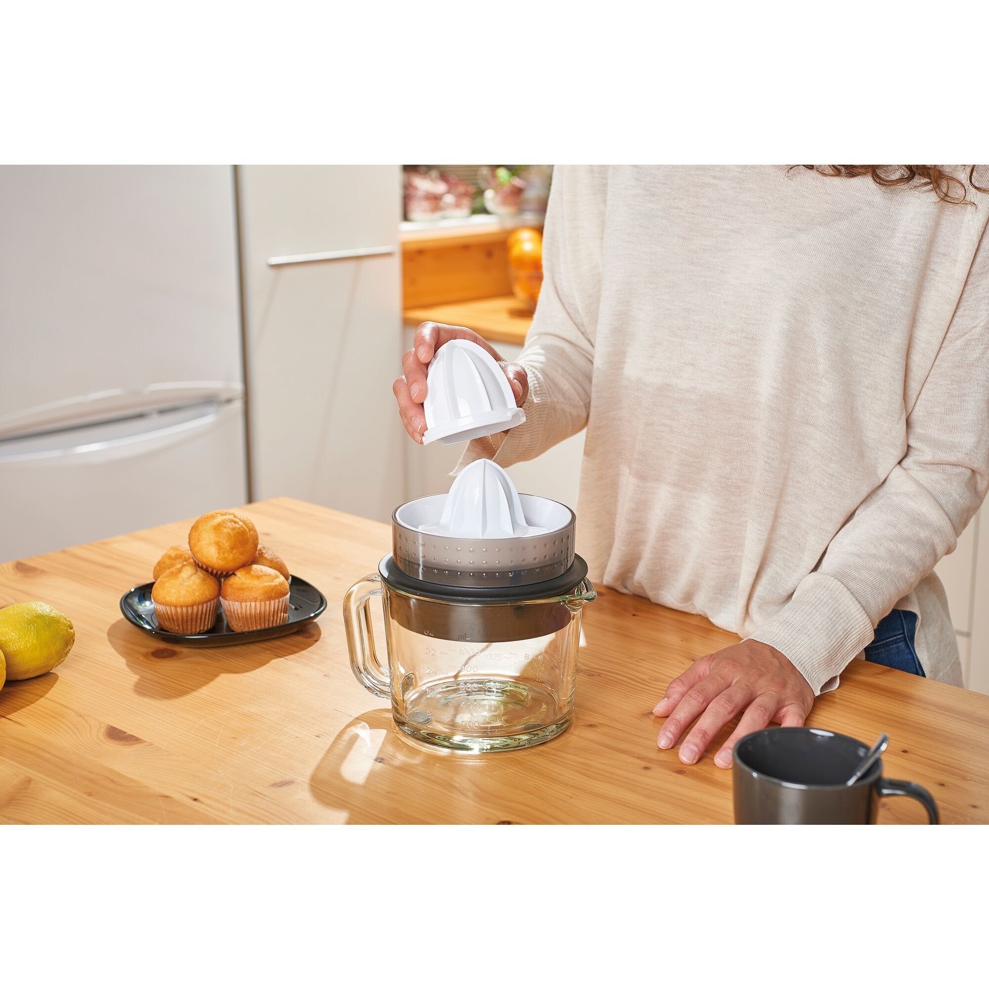 Exprimidor De Cítricos Tradicional Black+Decker Bxcj30e Es9240070b (30w, 1l, Color Negro)