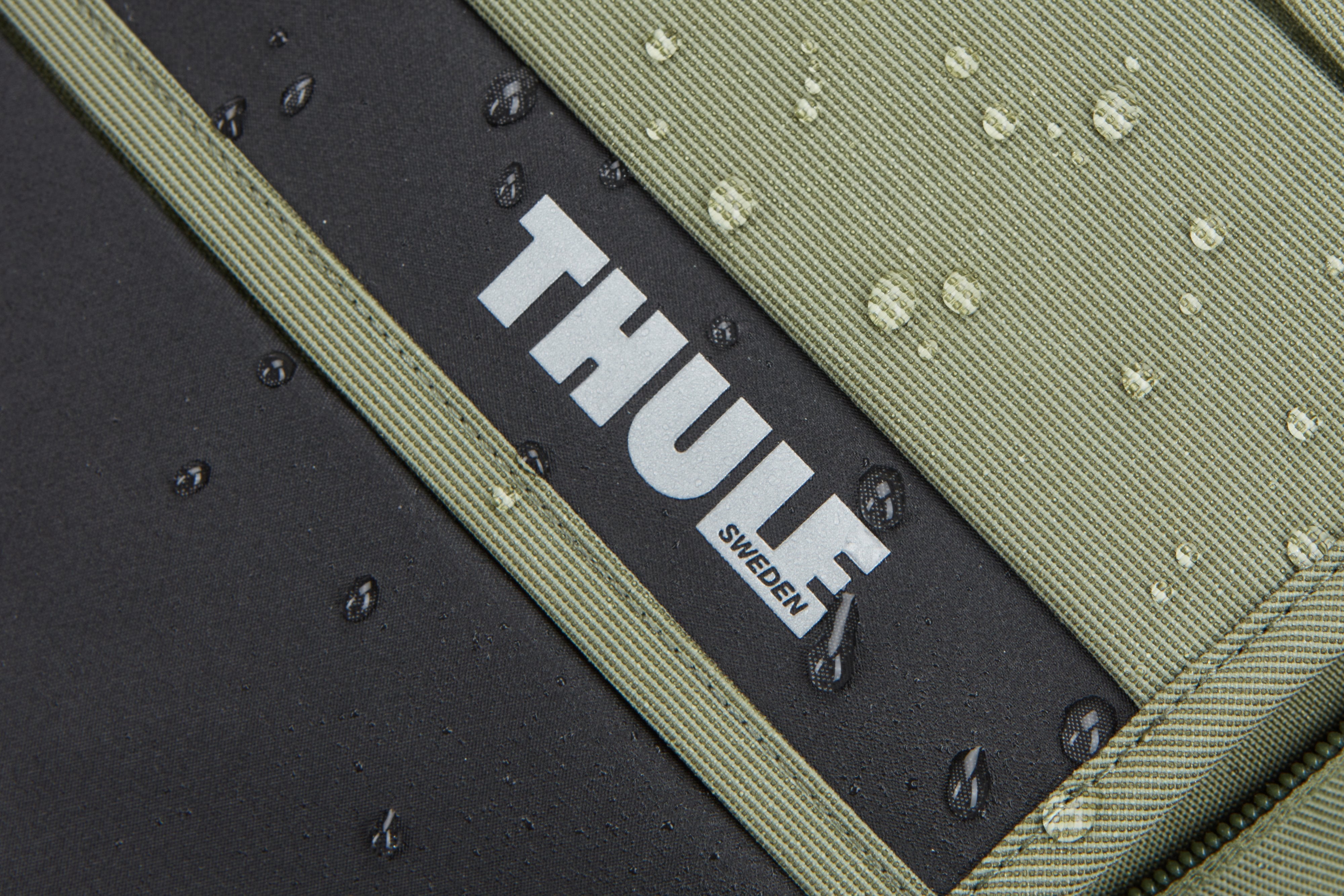 Mochila Thule Paramount Commuter 18l - Olivino