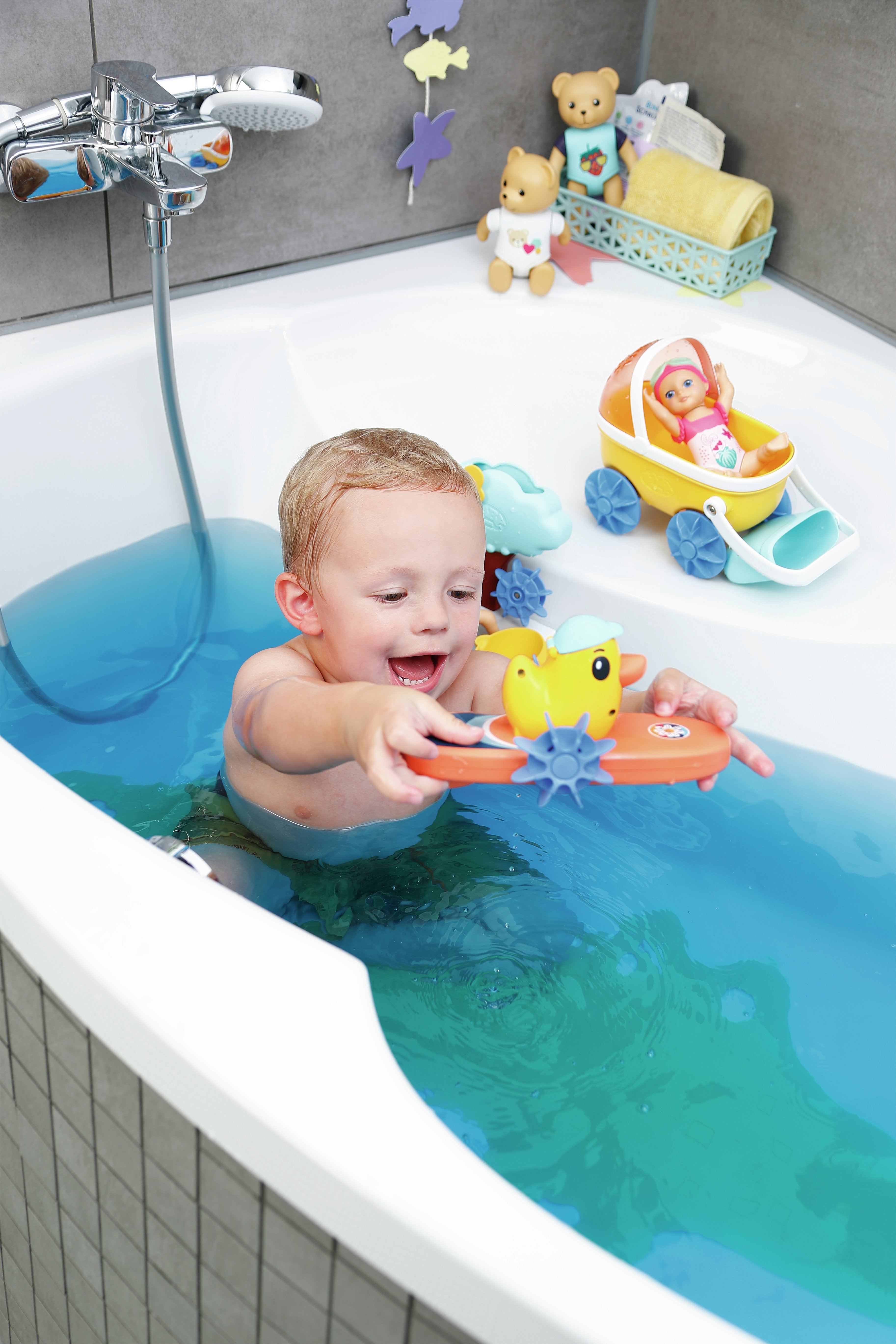 Zapf Creation Baby Born® Splish Splash Surfing Berta, Figura De Juguete   837146