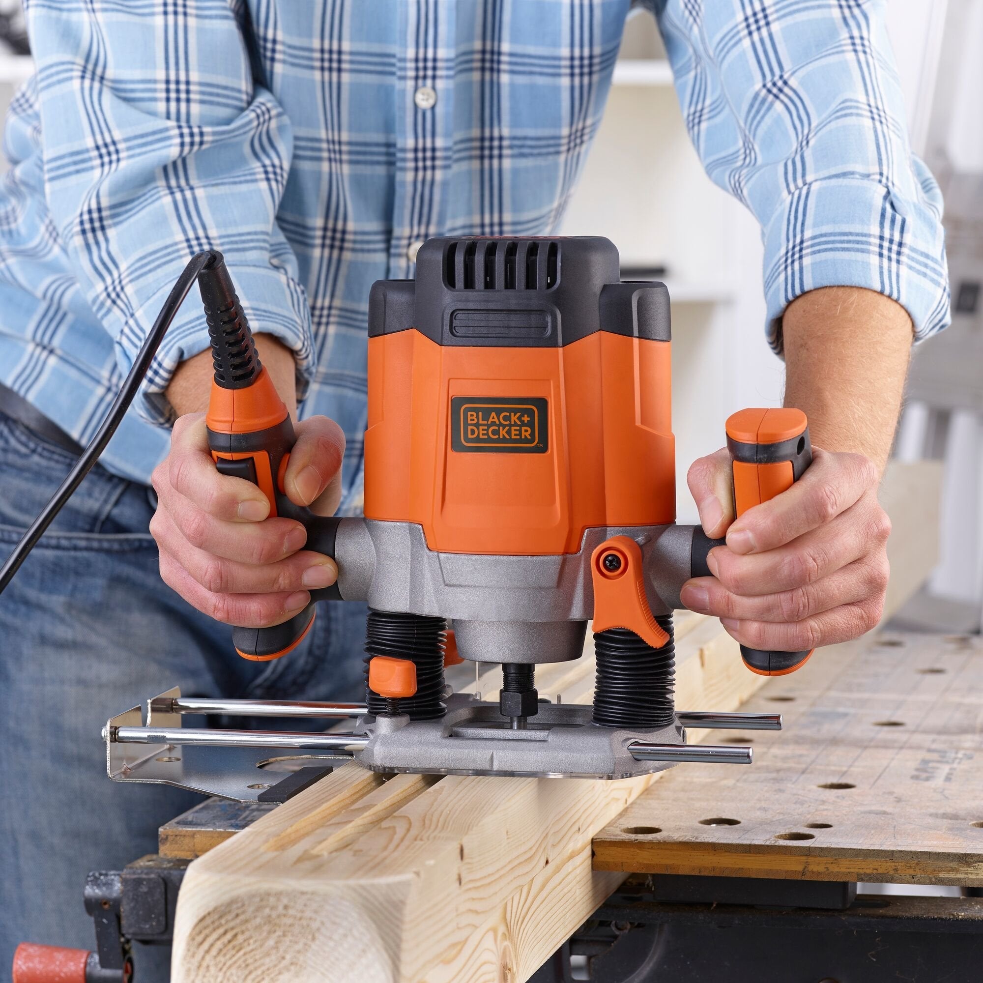 EAN 5035048658291 - Black & Decker KW1200EKA-QS fresadora y desbastadora Negro, Gris, Naranja imagen 5