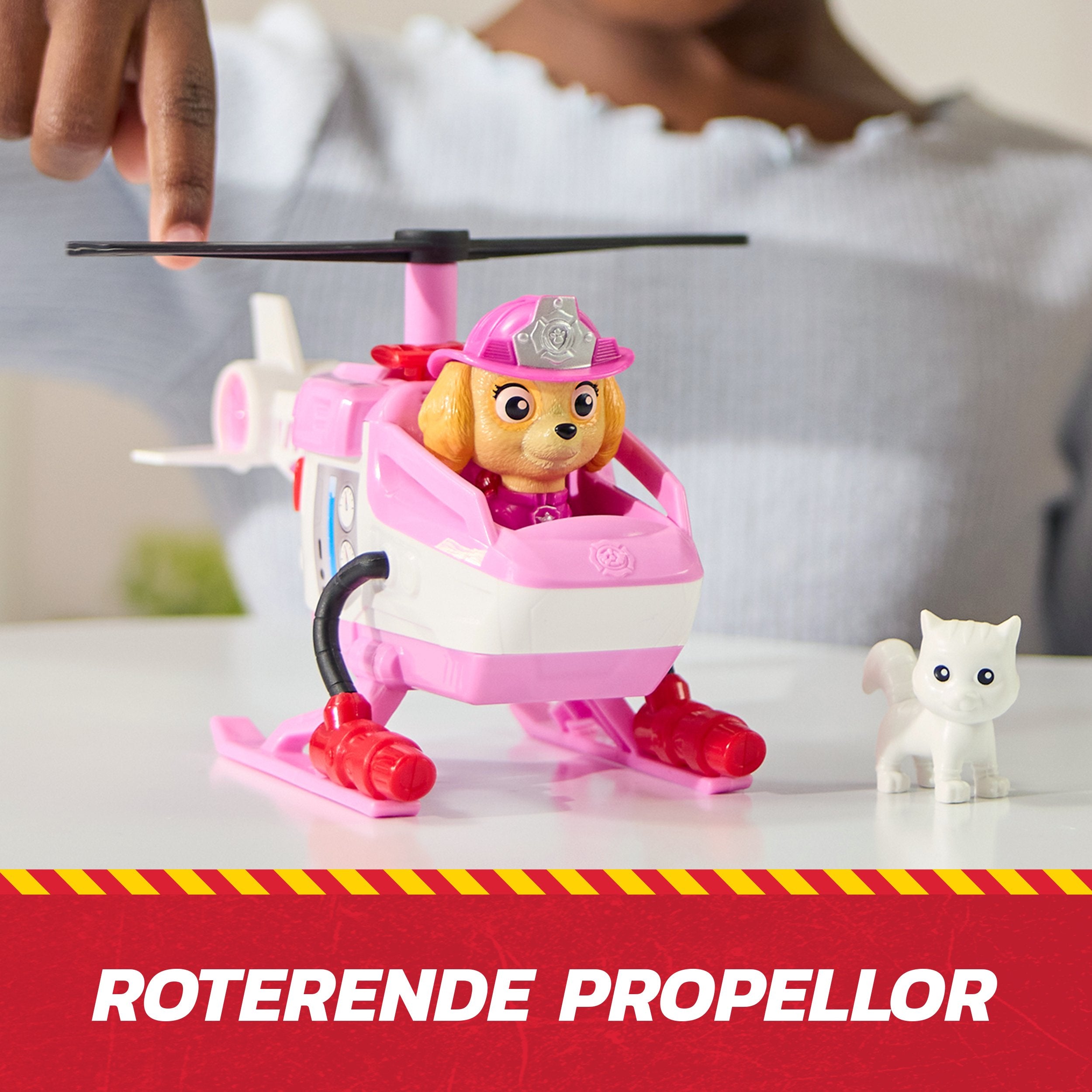 EAN 0681147061491 - PAW Patrol PAW VHC Fire Rsc Lrg Vhc Skye GML imagen 3