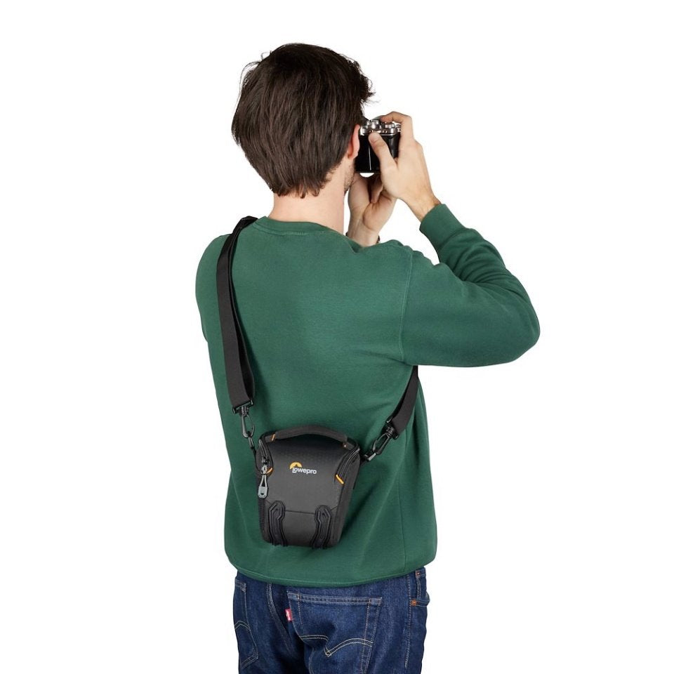 EAN 8024221723526 - Lowepro Adventura TLZ 20 III Estuche con correa de transporte Negro imagen 6