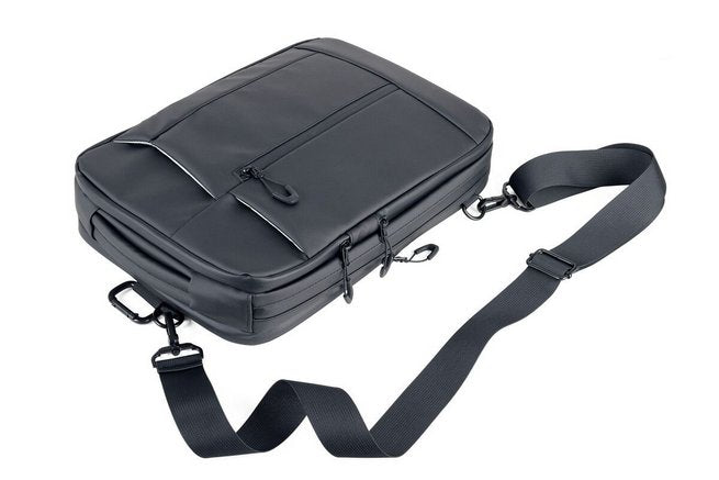EAN 4024023022210 - TROIKA BBL63/BK bolso y bandolera Poliéster, Poliuretano (PU), Lona alquitranada Negro Hombre Bolsa de ho imagen 1