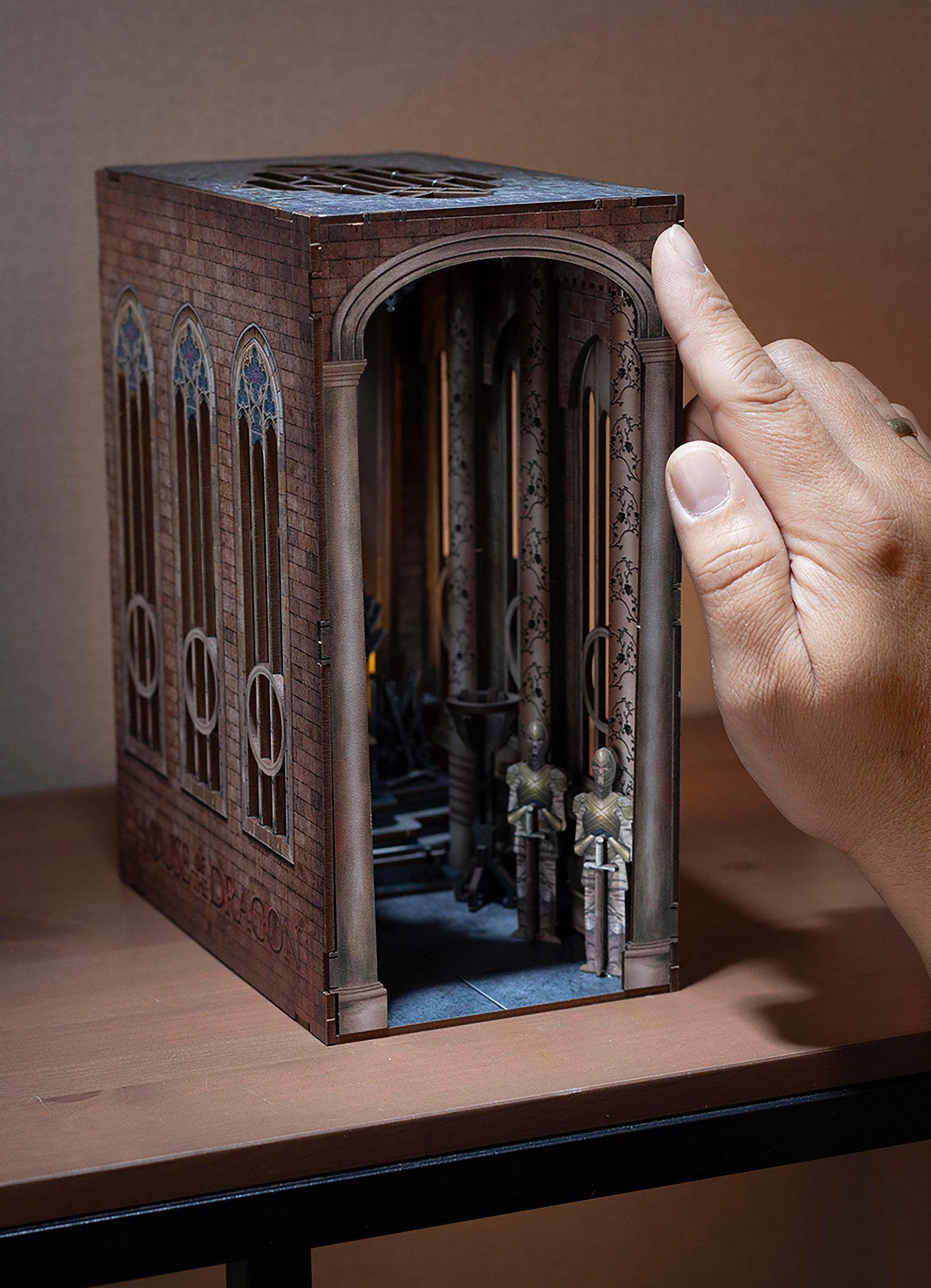 Revell Tiny Adventures House Of The Dragon Iron Throne