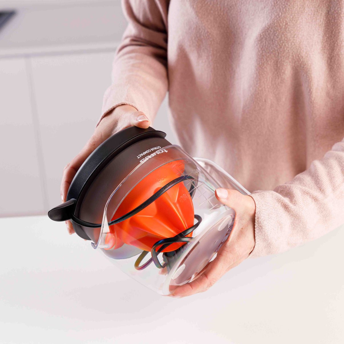 Taurus Citrus Compact Exprimidor Eléctrico Con Brazo 30 W Negro, Naranja, Transparente