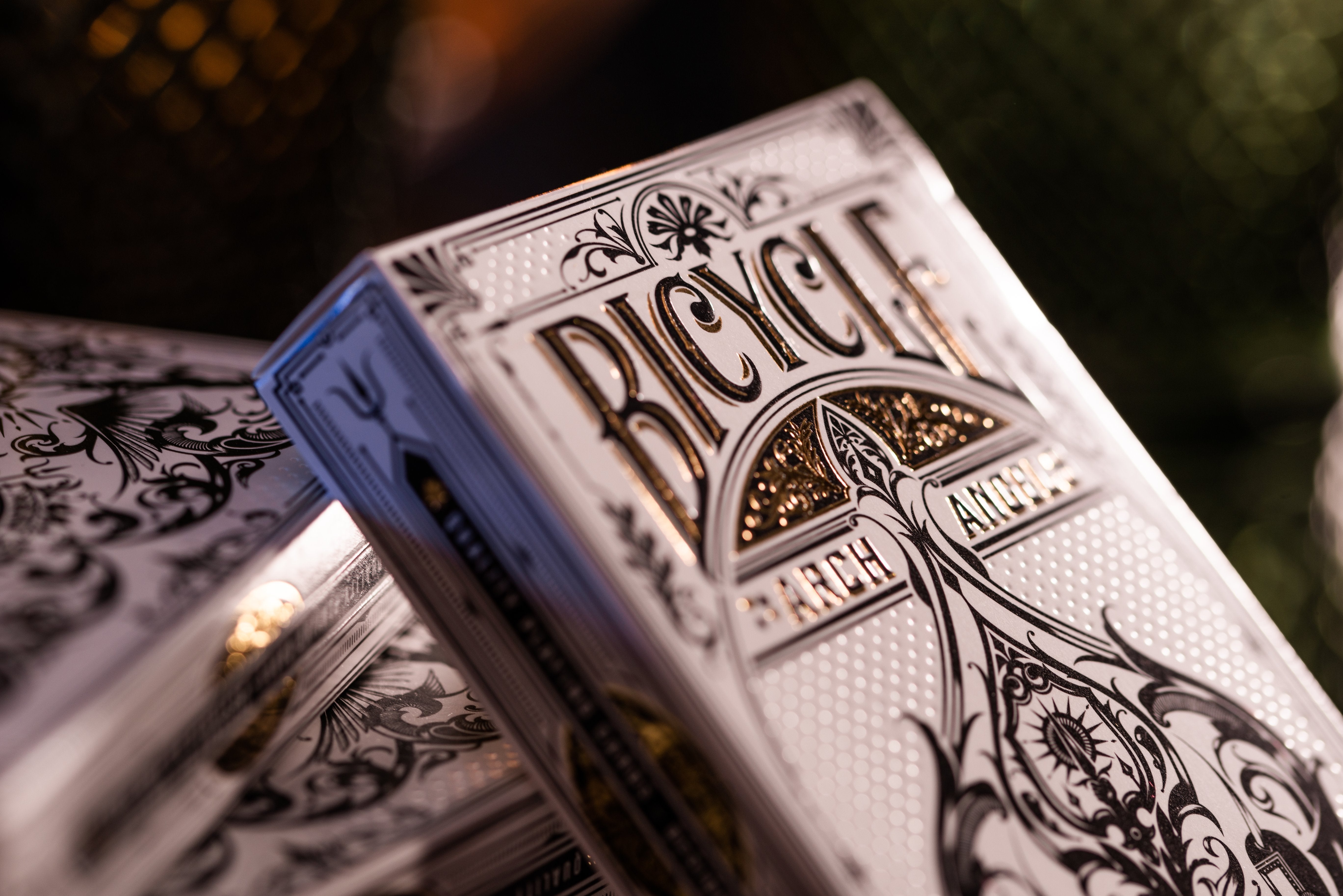 EAN 0073854019825 - Bicycle Archangels juego de cartas 56 pieza(s) imagen 4