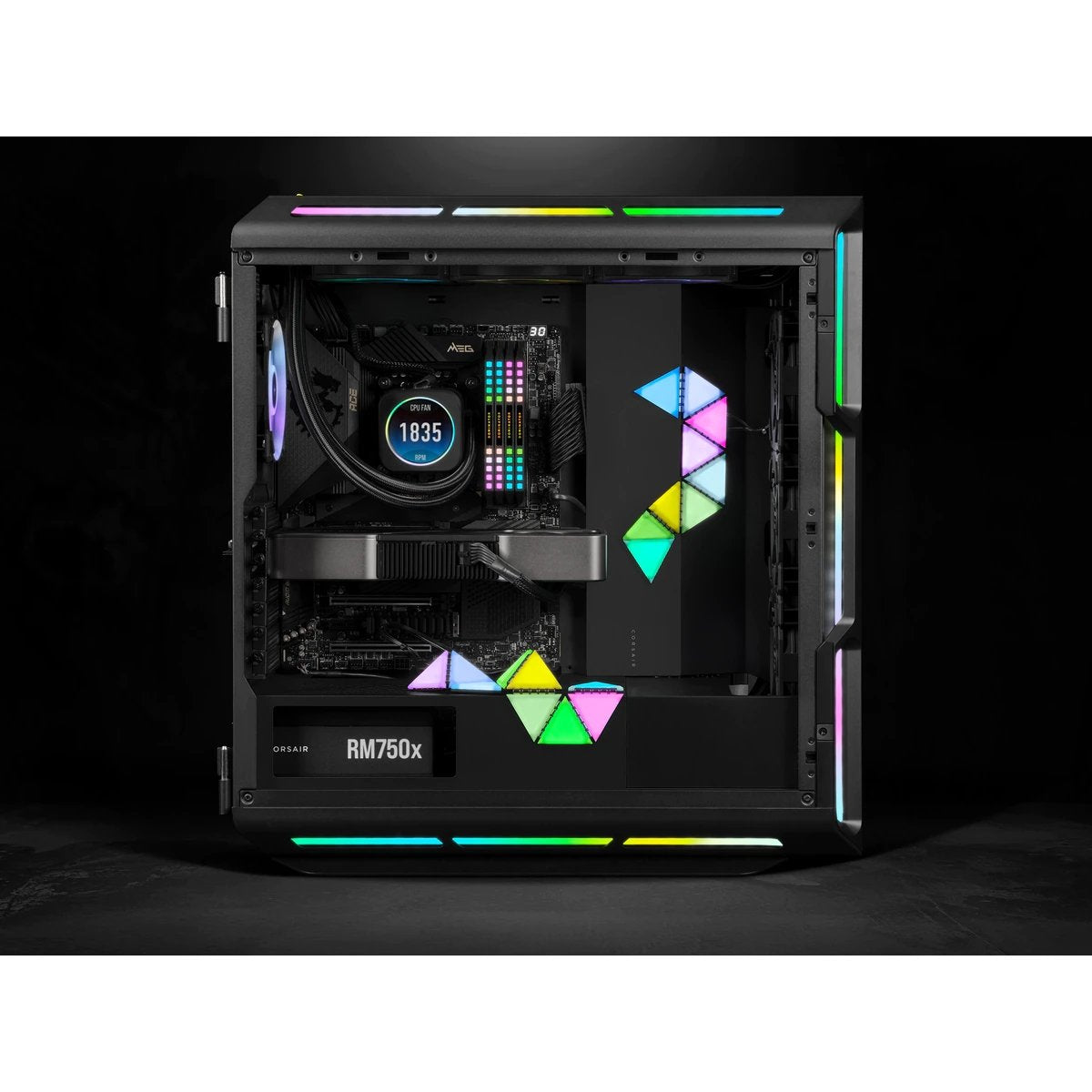 EAN 840006650720 - Corsair iCUE LC100 Universal Kit de luces para torre de ordenador imagen 8