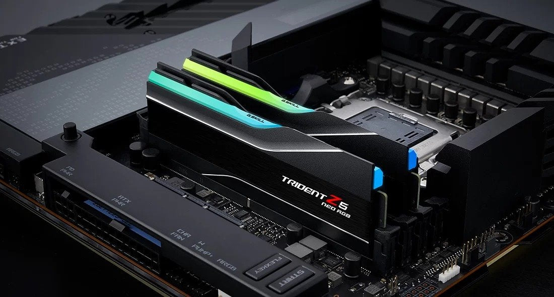 EAN 4711549510528 - G.Skill Trident Z5 Neo RGB F5-6000J3444F64GX2-TZ5NR módulo de memoria 128 GB 2 x 64 GB DDR5 5600 MT/s imagen 4