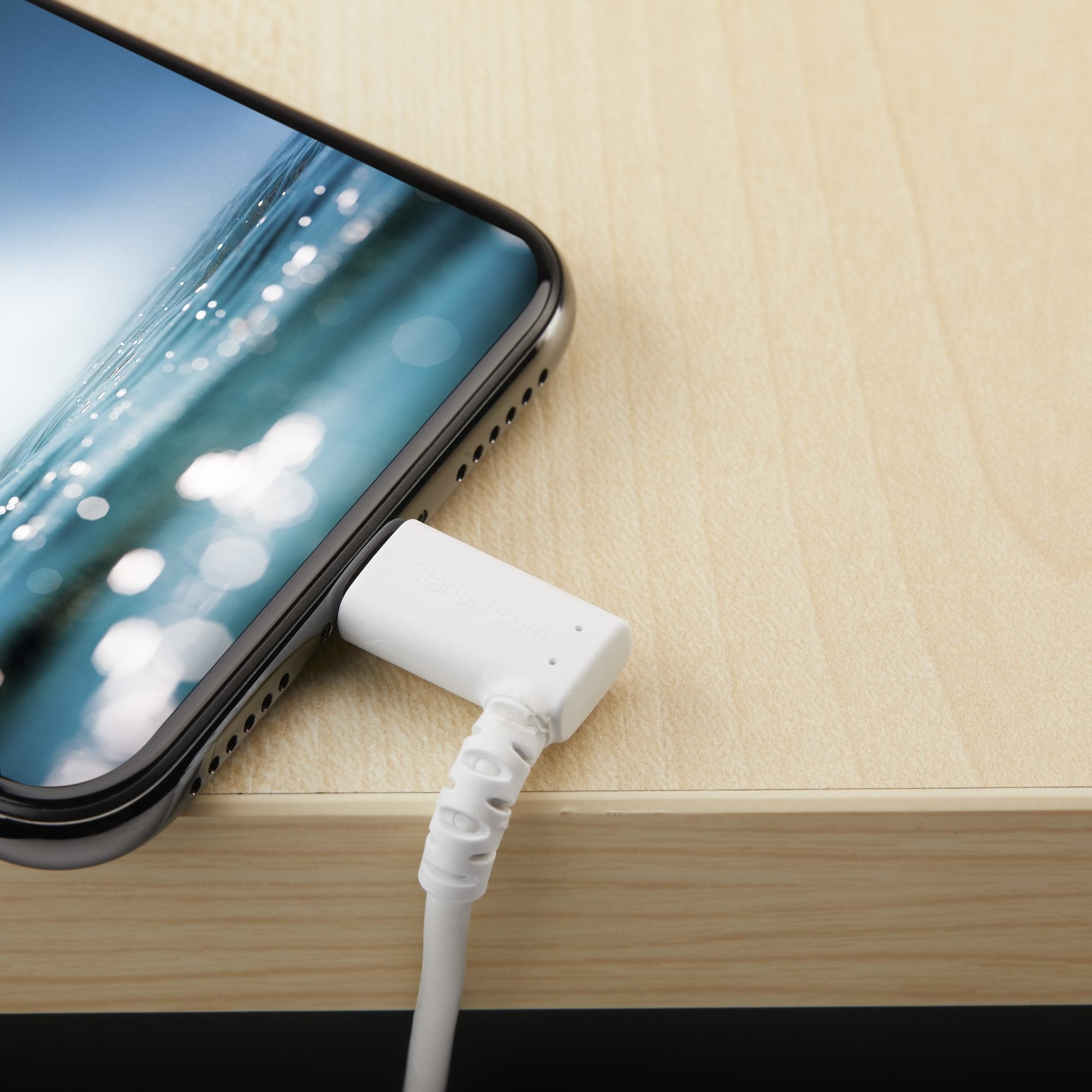 Startech.Com Cable De 1m Lightning A Usb En Ángulo Acodado - Certificado Mfi - Adaptador Usb A Lightning - Blanco